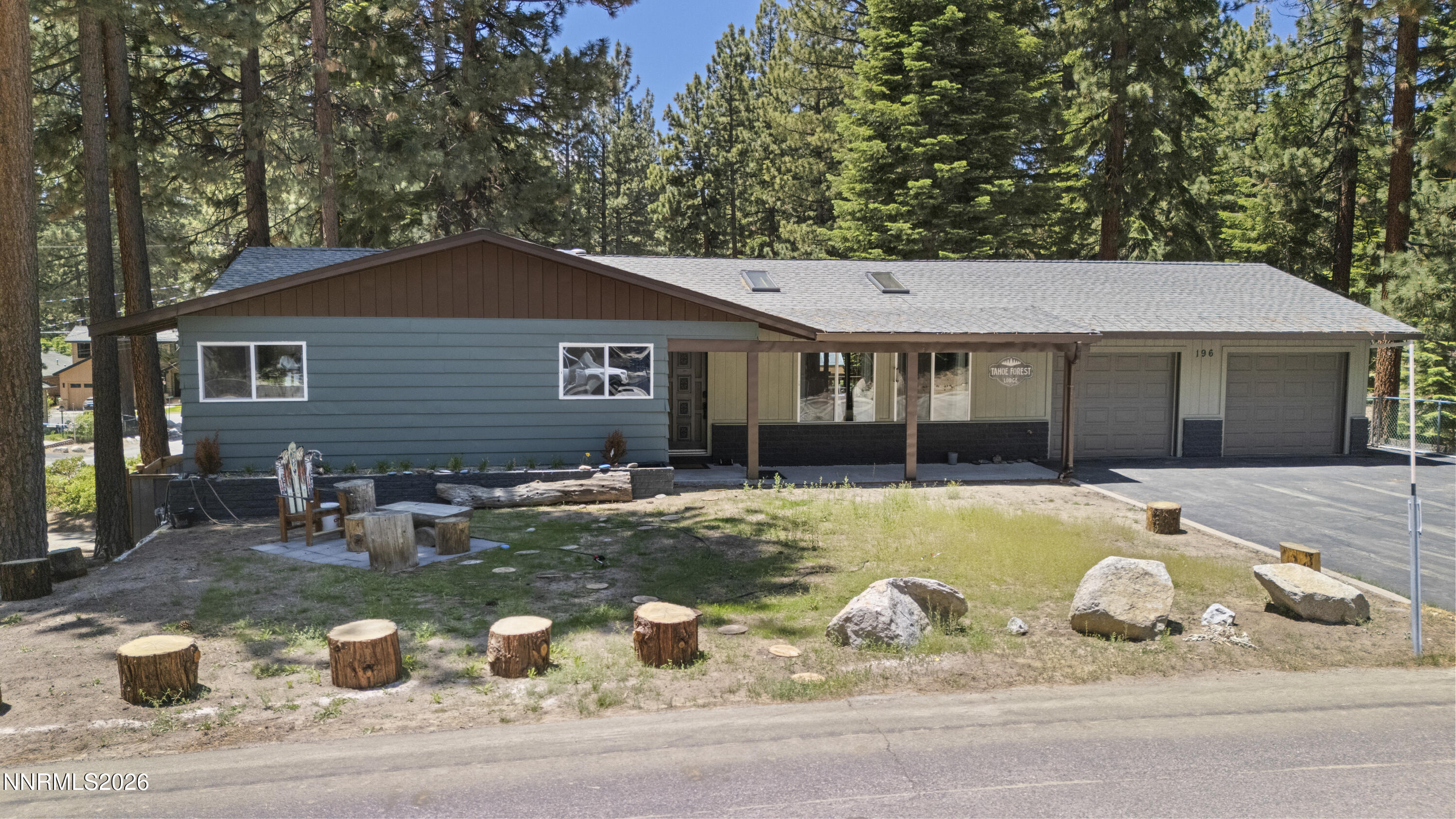 196 Meadow Lane Property Photo 1