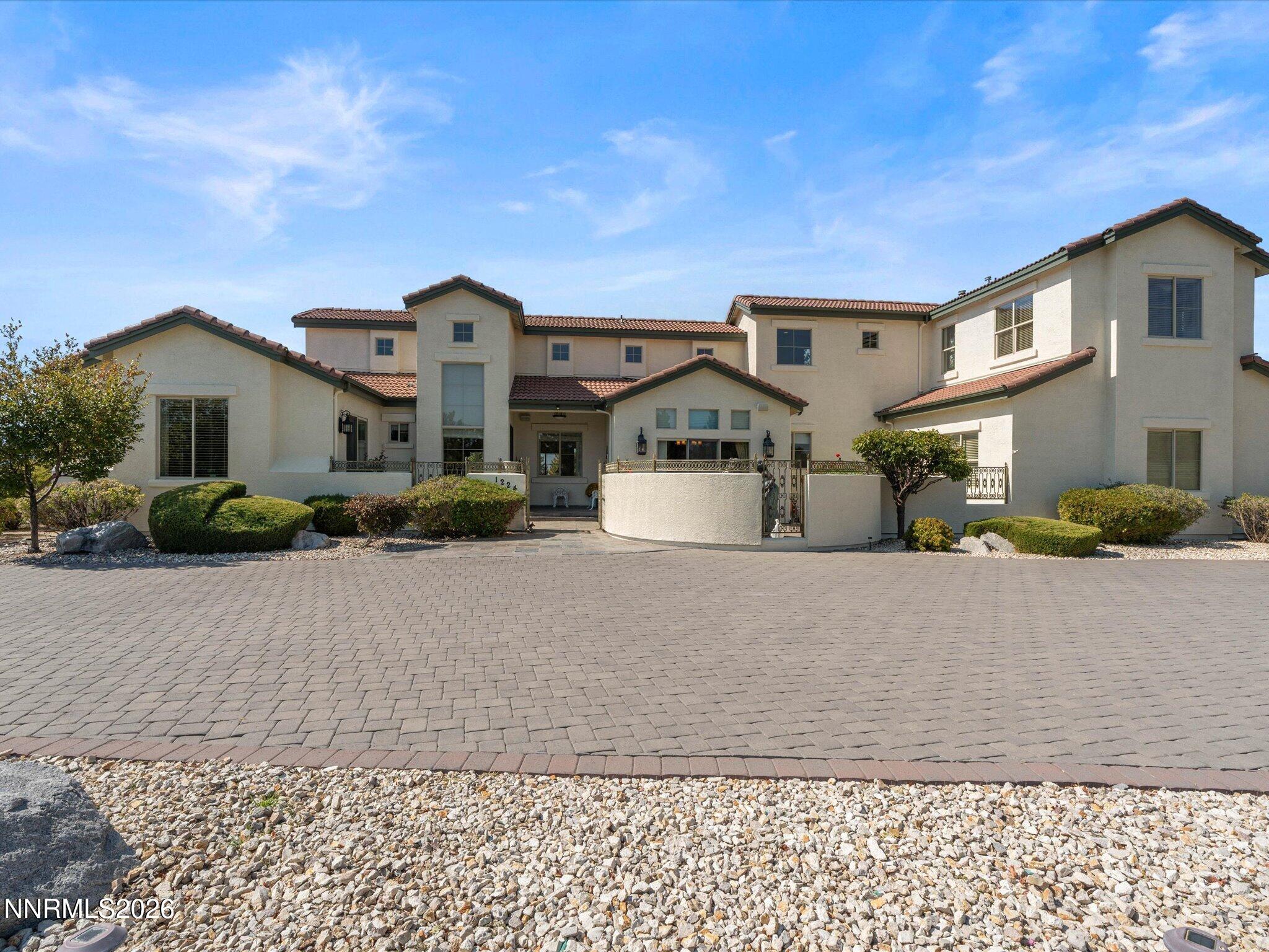 1224 Golden Eagle Court Property Photo 2