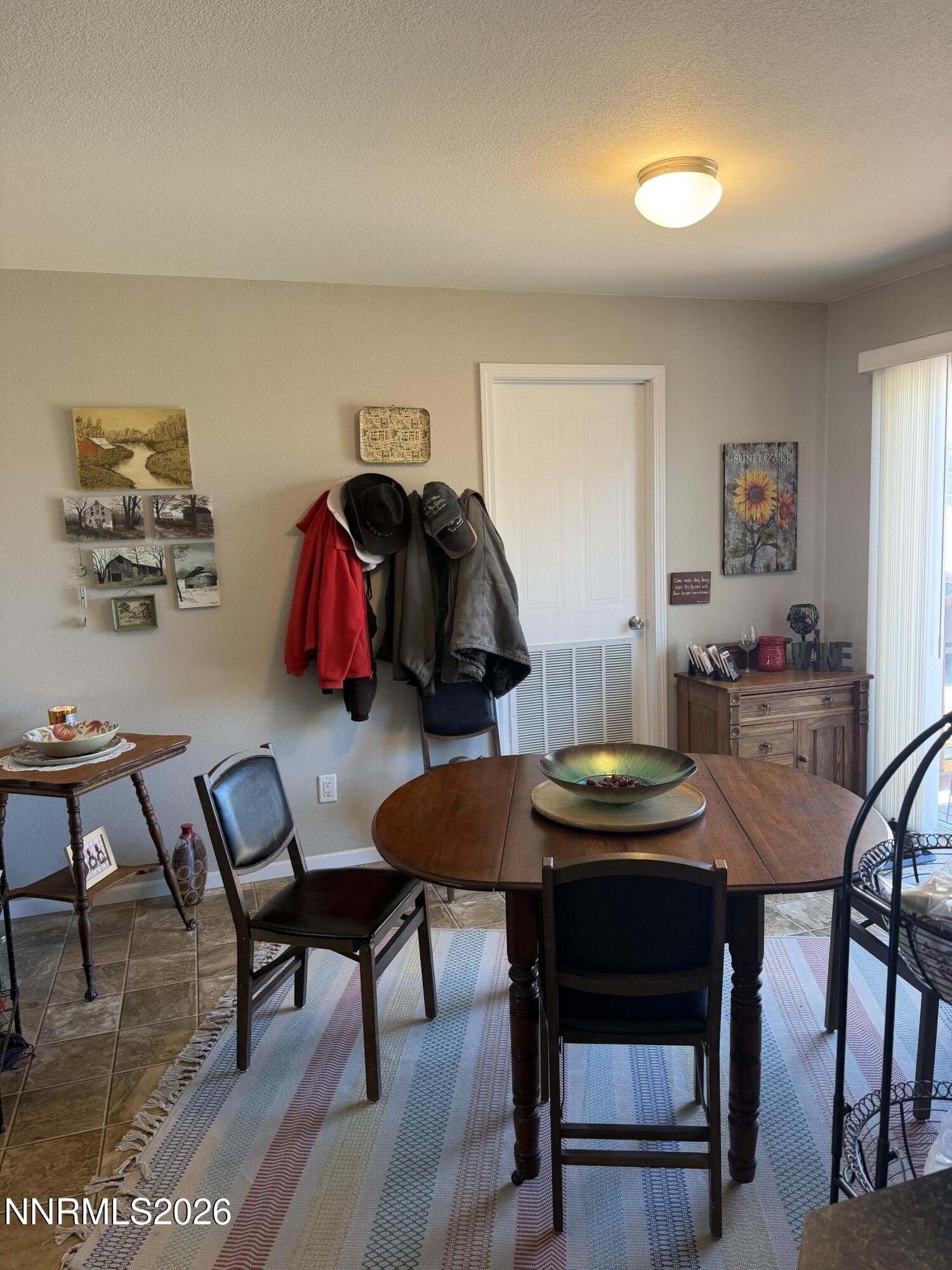 15 Willow Street Property Photo 18