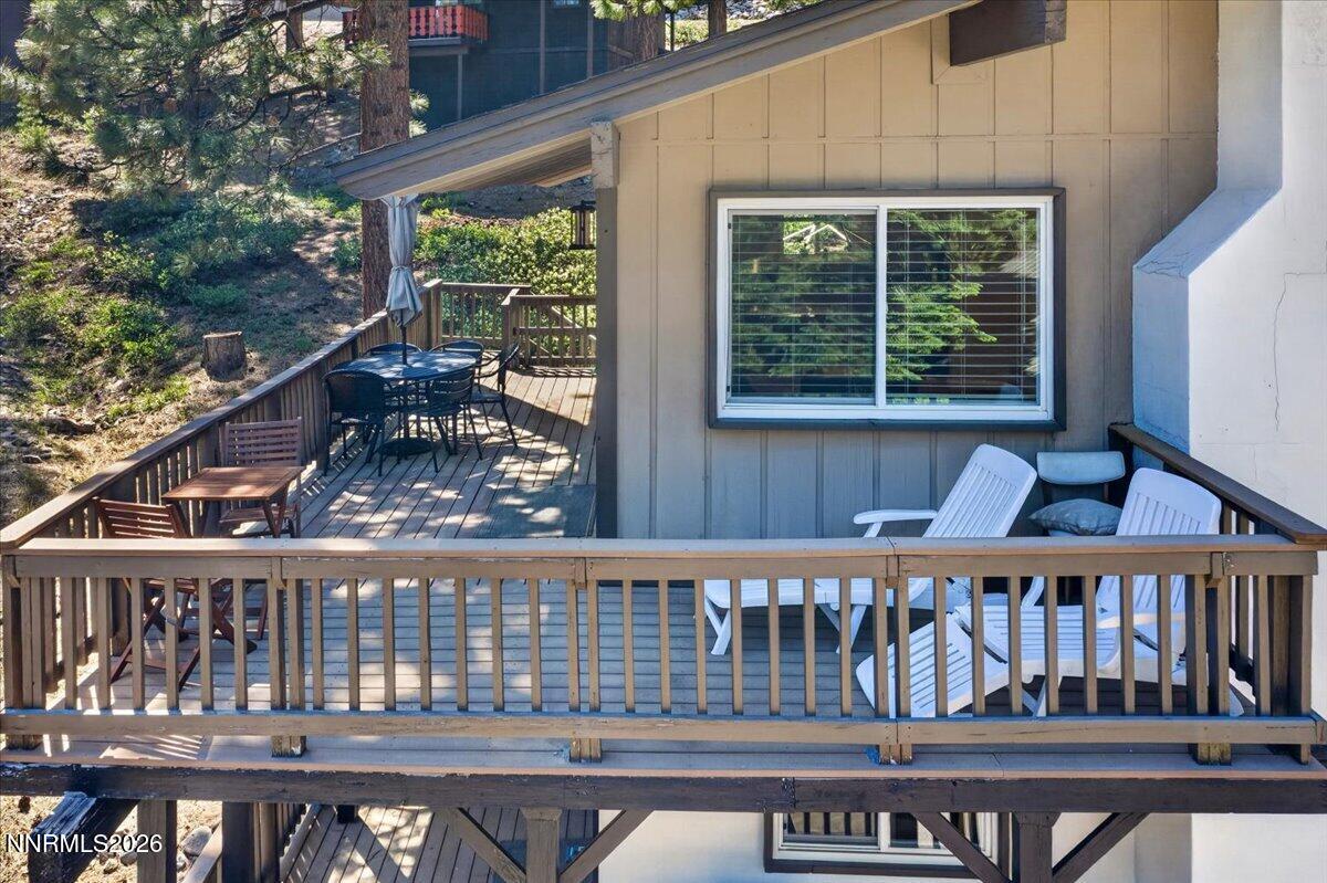 1367 Carinthia Lane Property Photo 27