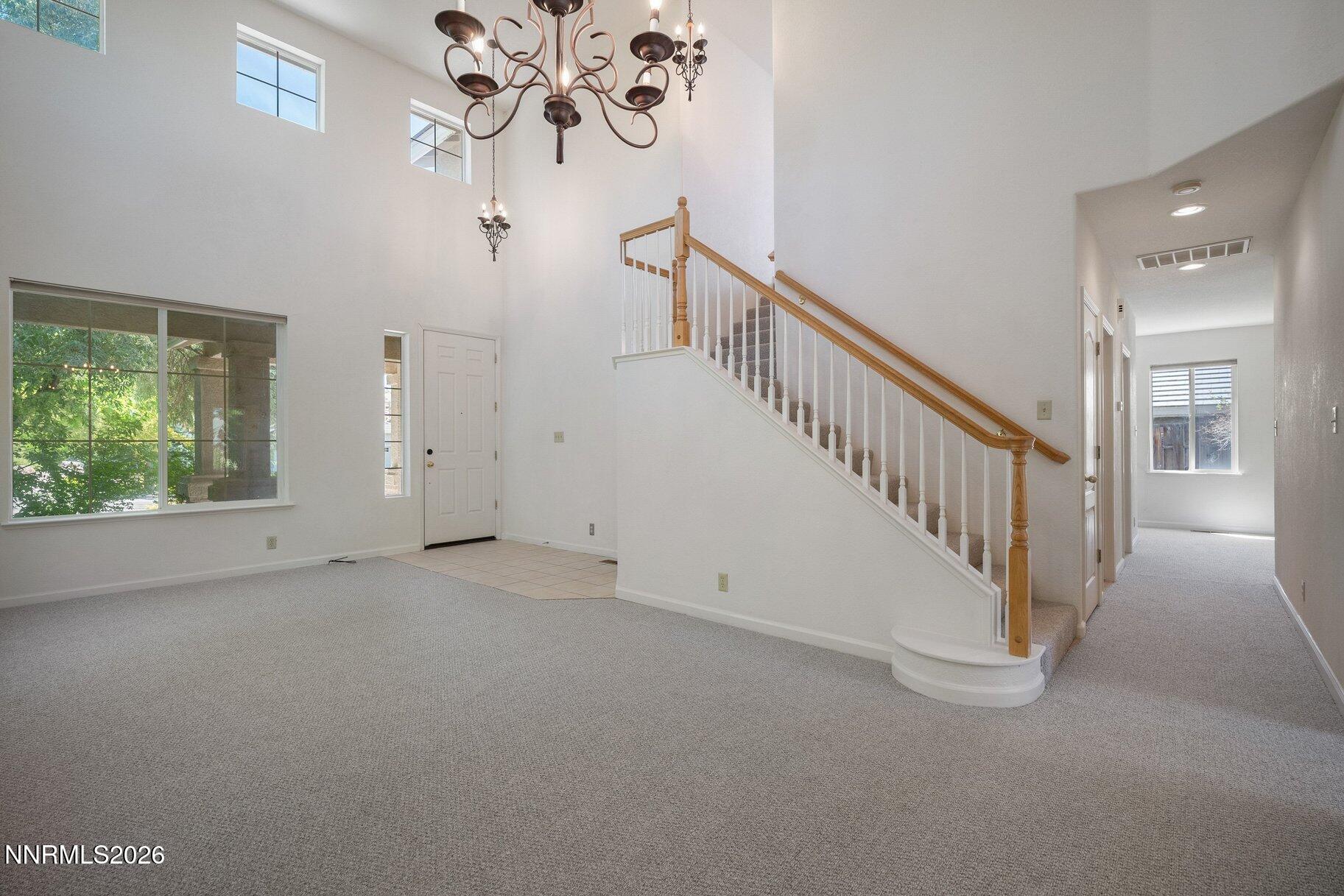 2555 Glen Eagles Drive Property Photo 4
