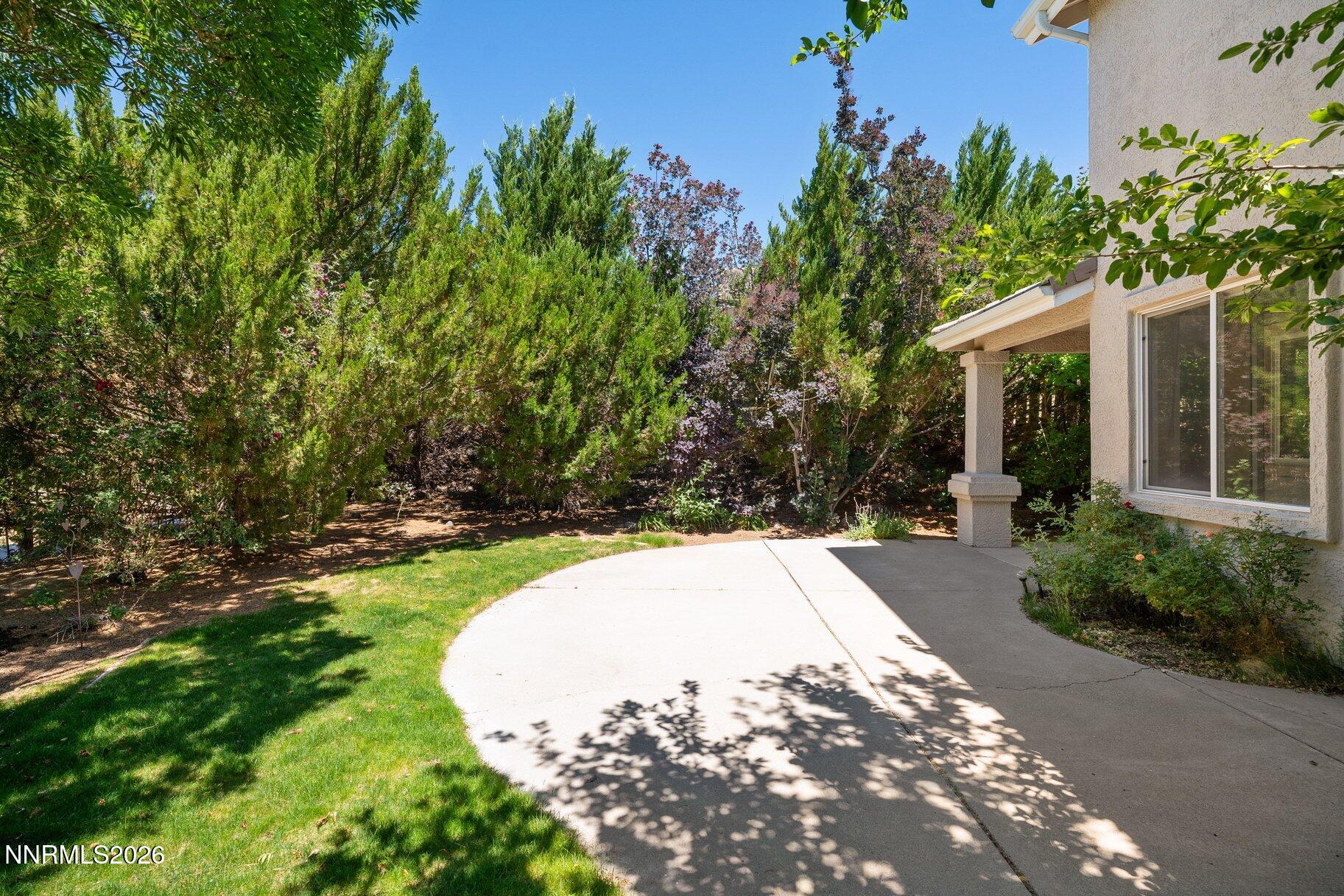 2555 Glen Eagles Drive Property Photo 26