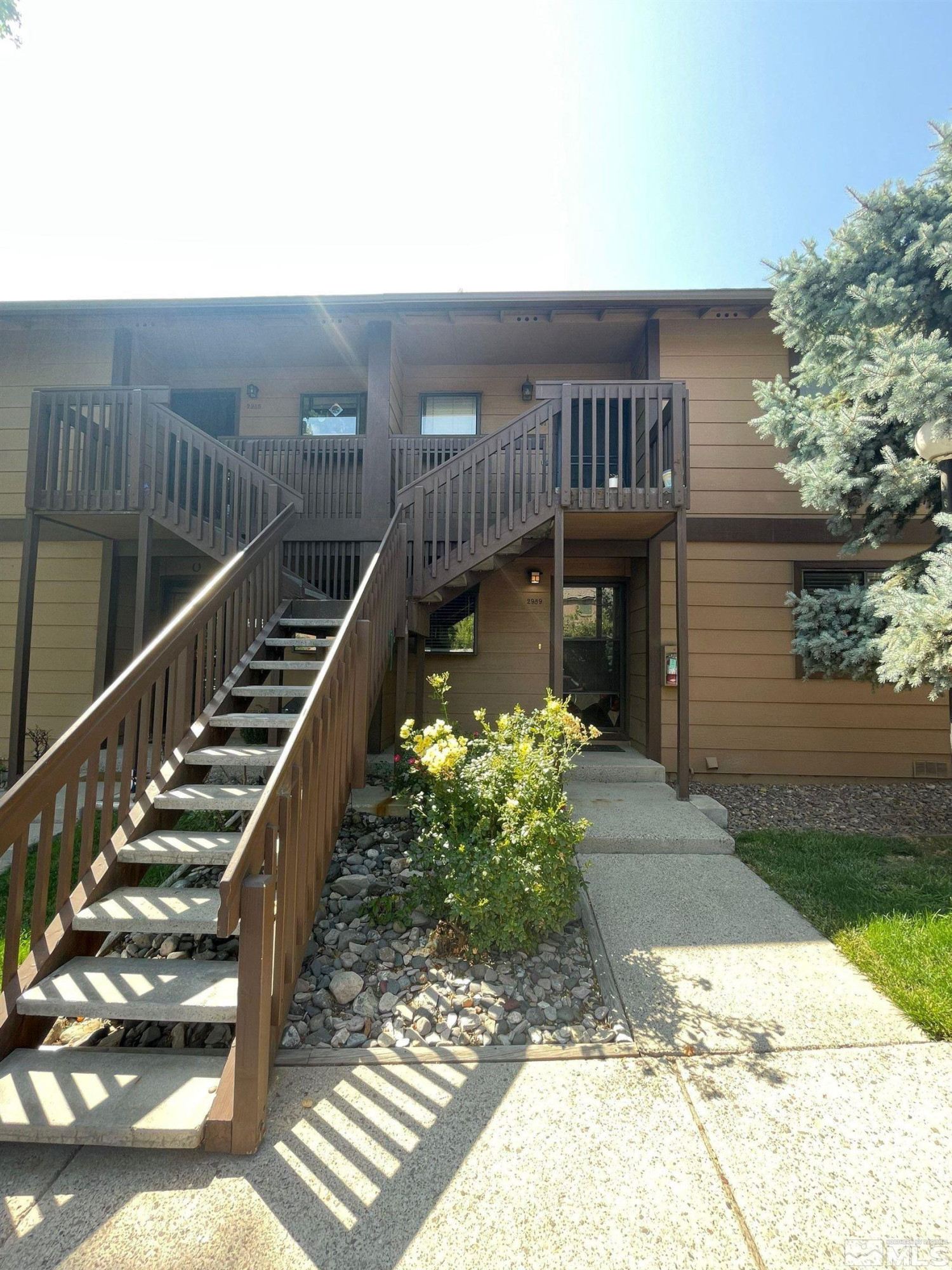 2989 E Tierra Verde Property Photo 2