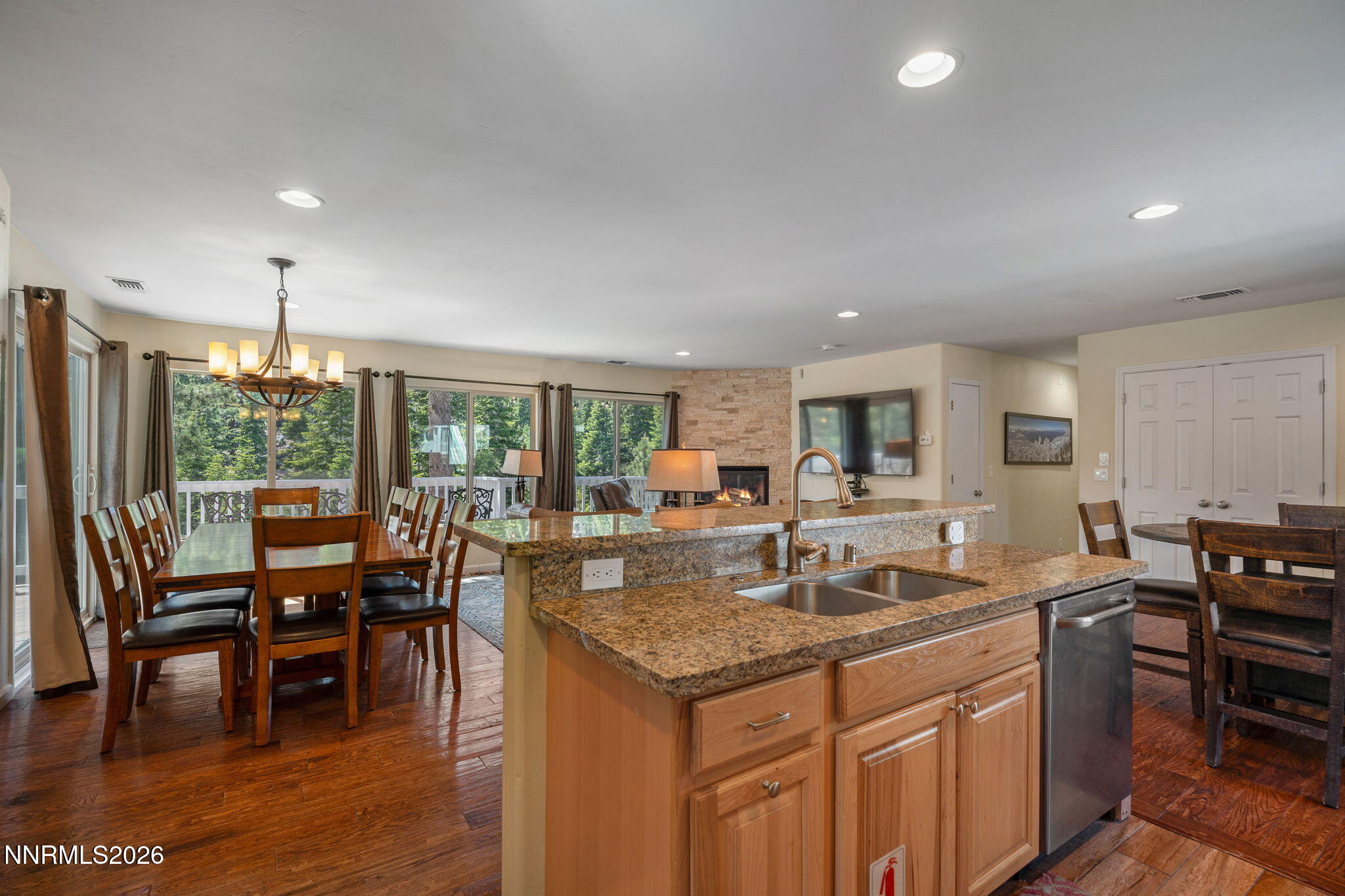 314 Barton Drive Property Photo 8