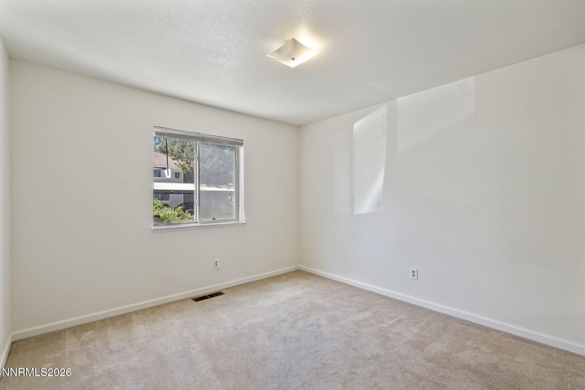2575 Garfield Drive Property Photo 16