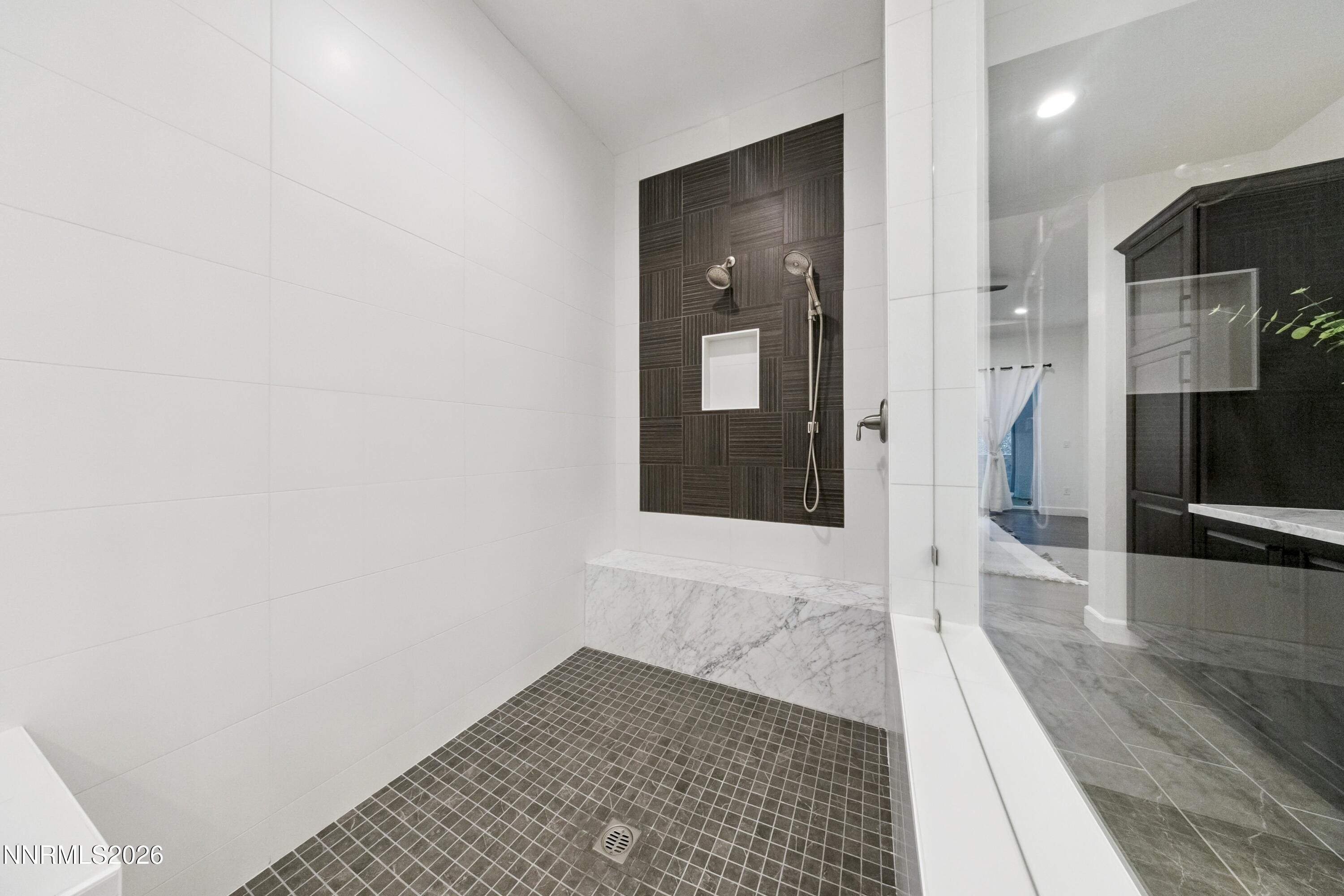 2348 Hammer Falls Drive Property Photo 25