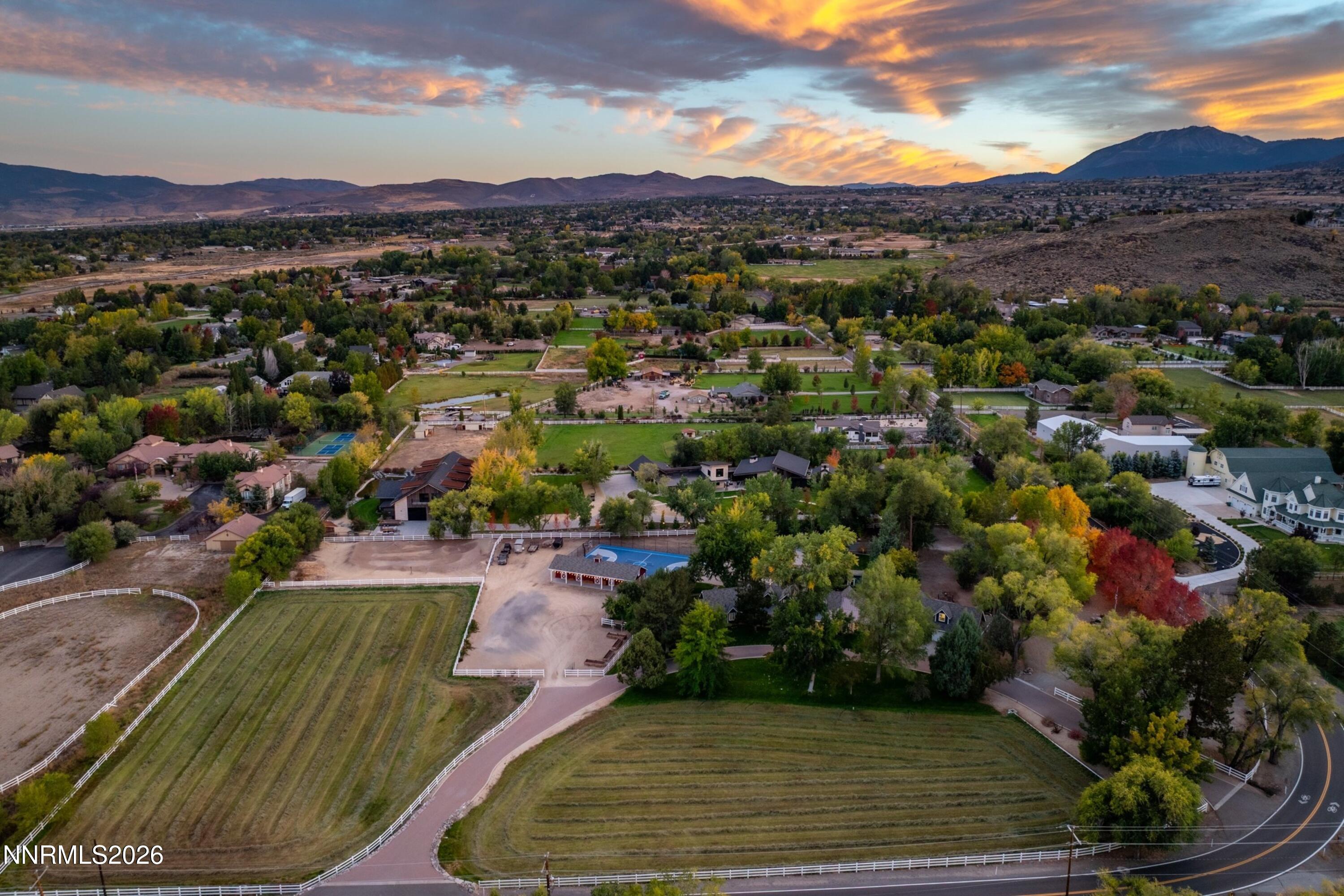 1500 Holcomb Ranch Lane Property Photo 7