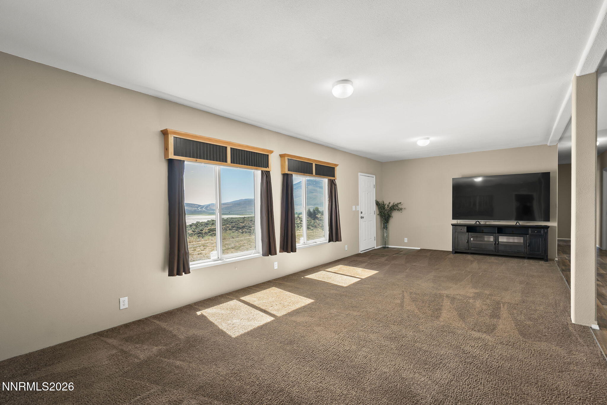 16 Sierra View Road Property Photo 11