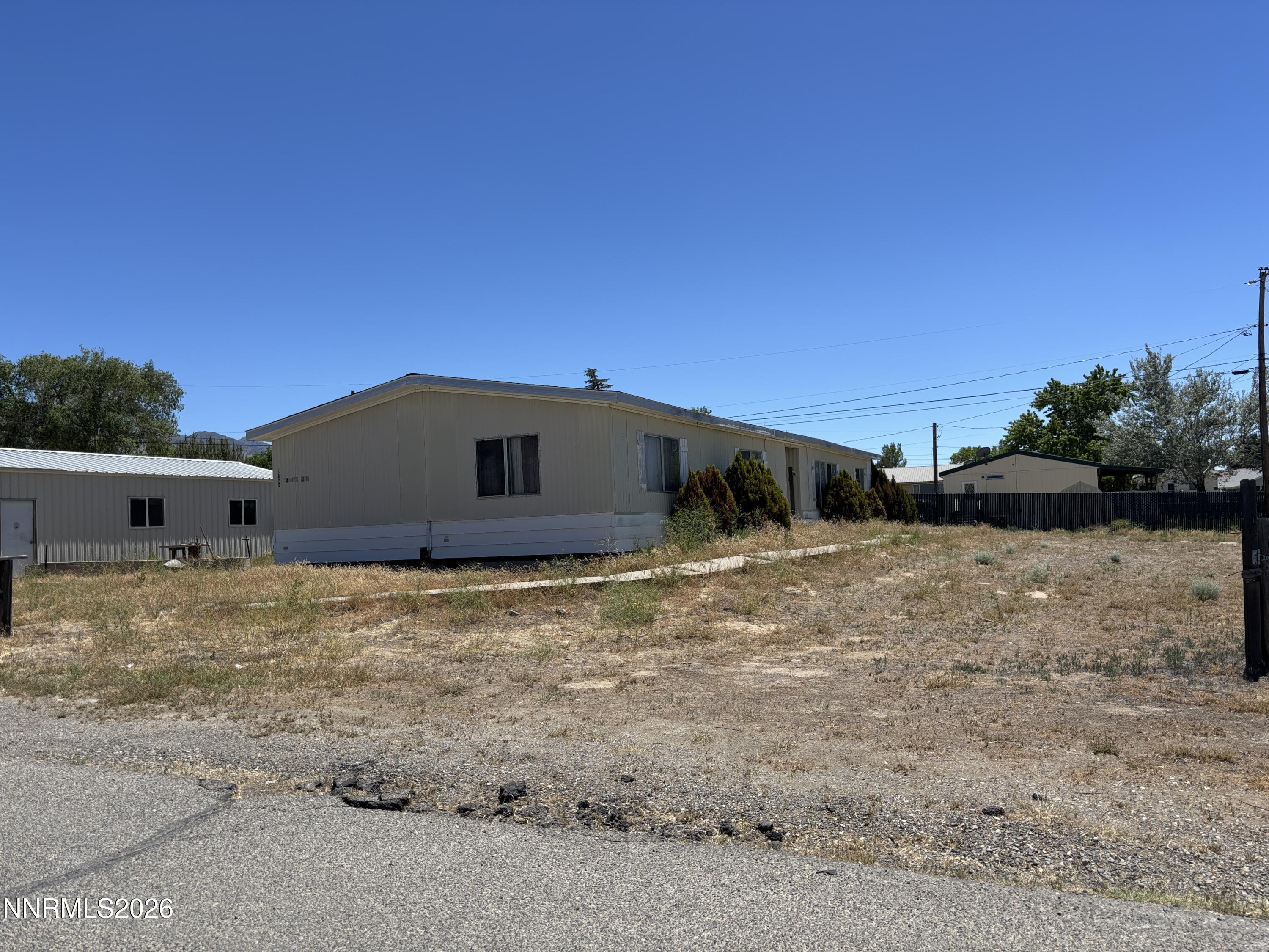 3020 Middle Way Property Photo 1