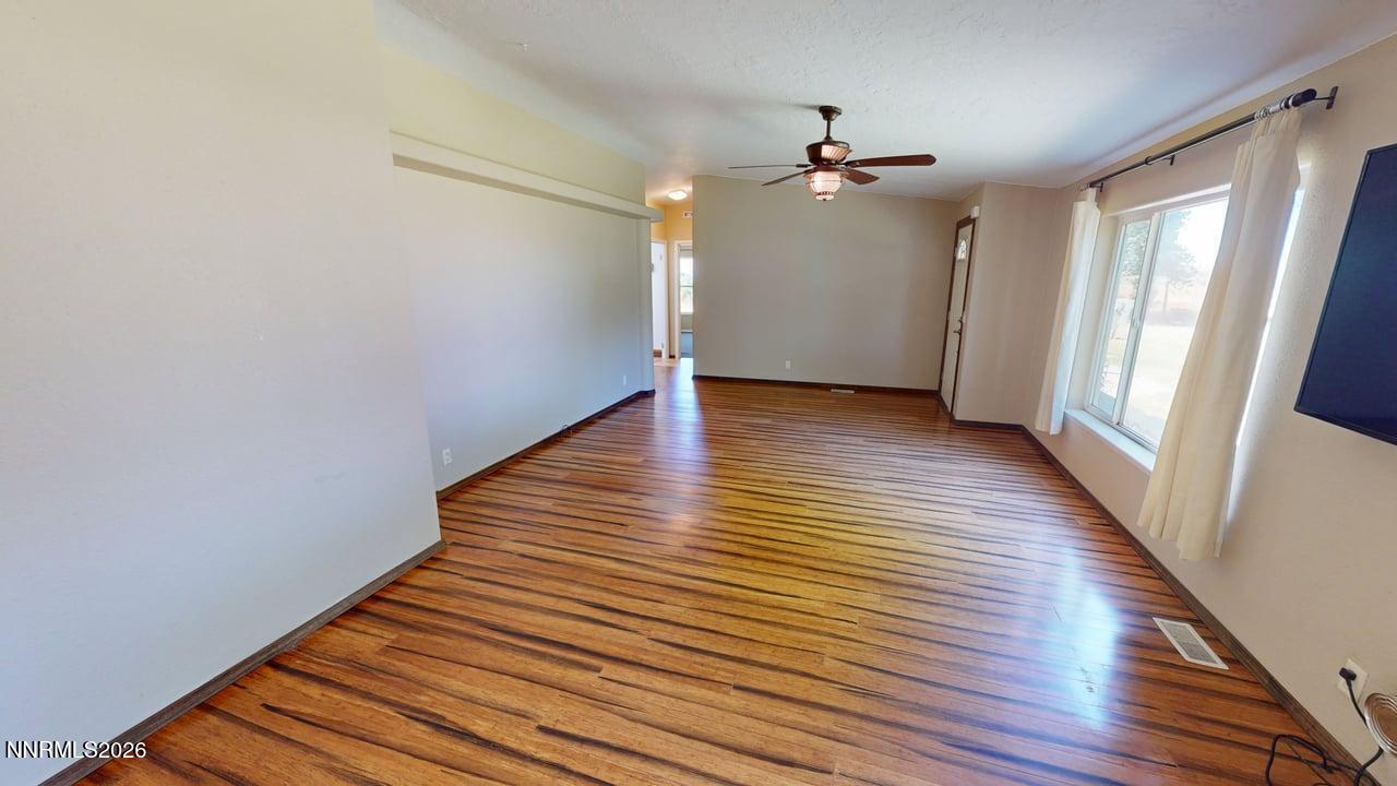 4855 Weatherby Drive Property Photo 8