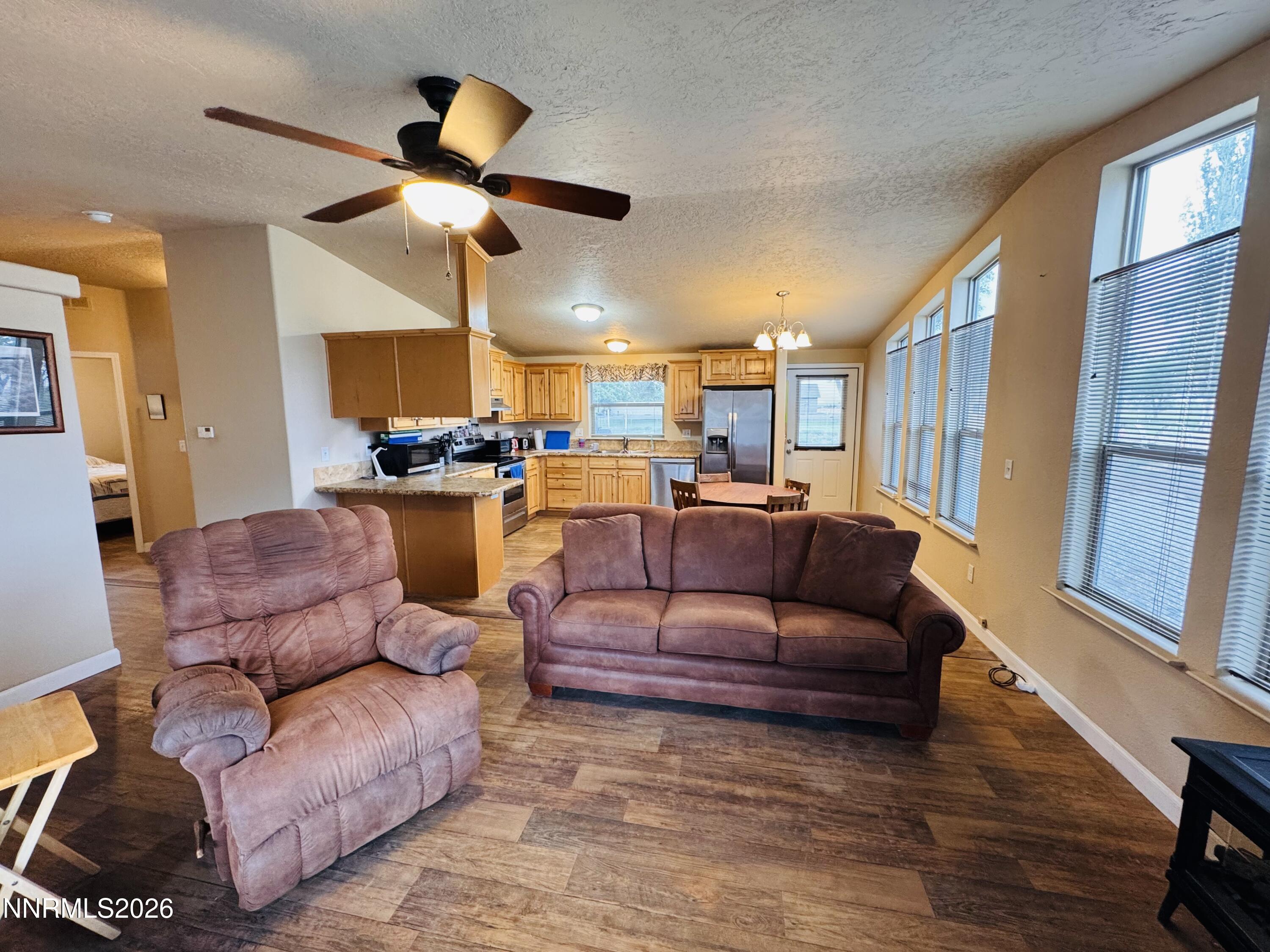 29400 Kings River Road Property Photo 13