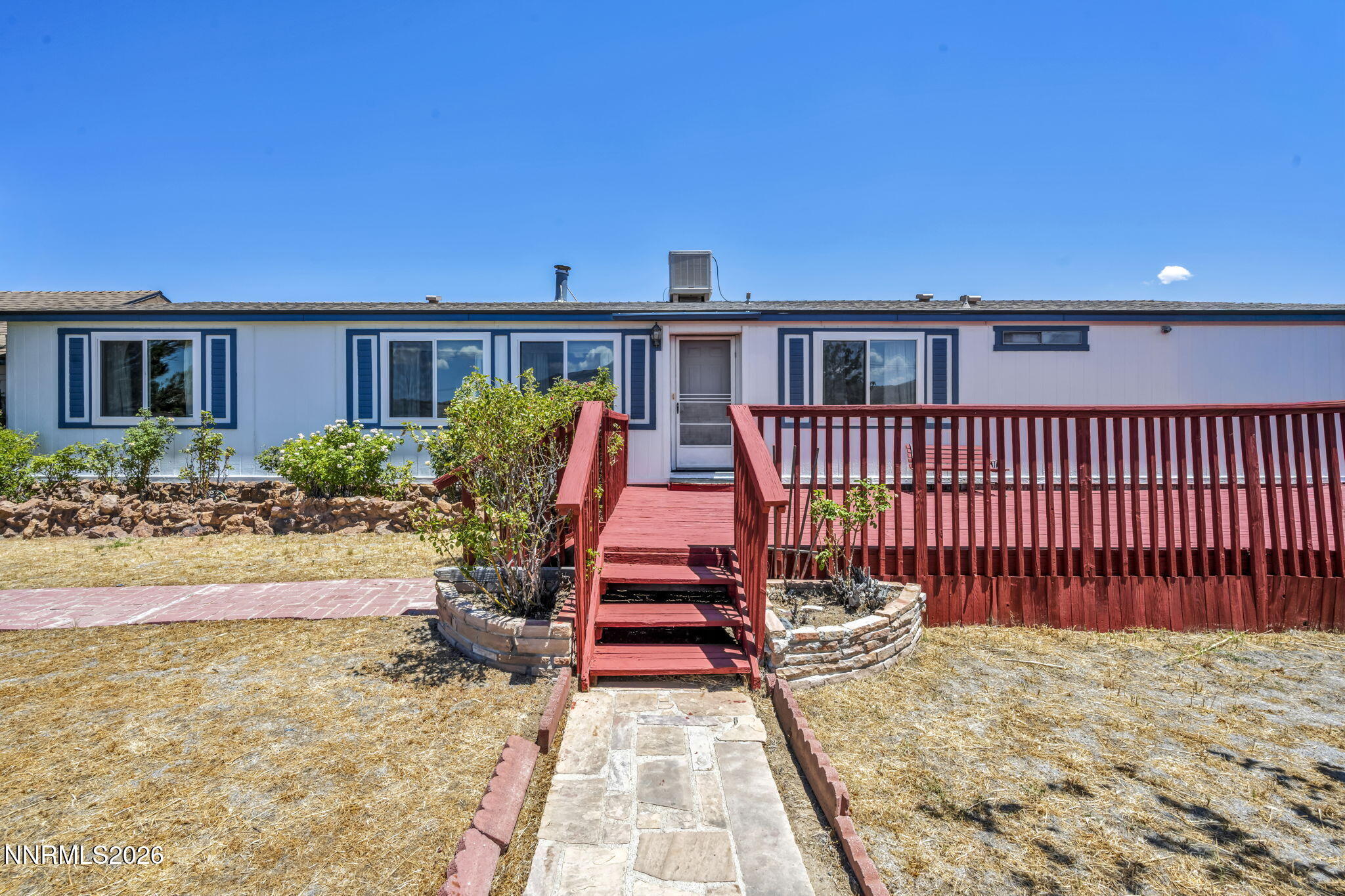 1330 Clifford Drive Property Photo 4