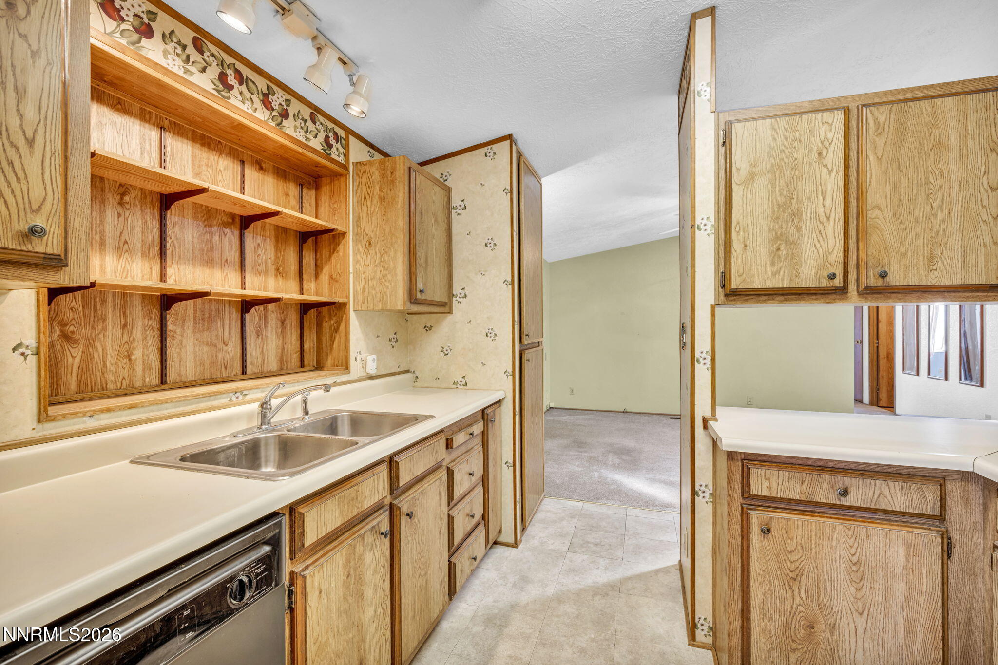 1330 Clifford Drive Property Photo 14