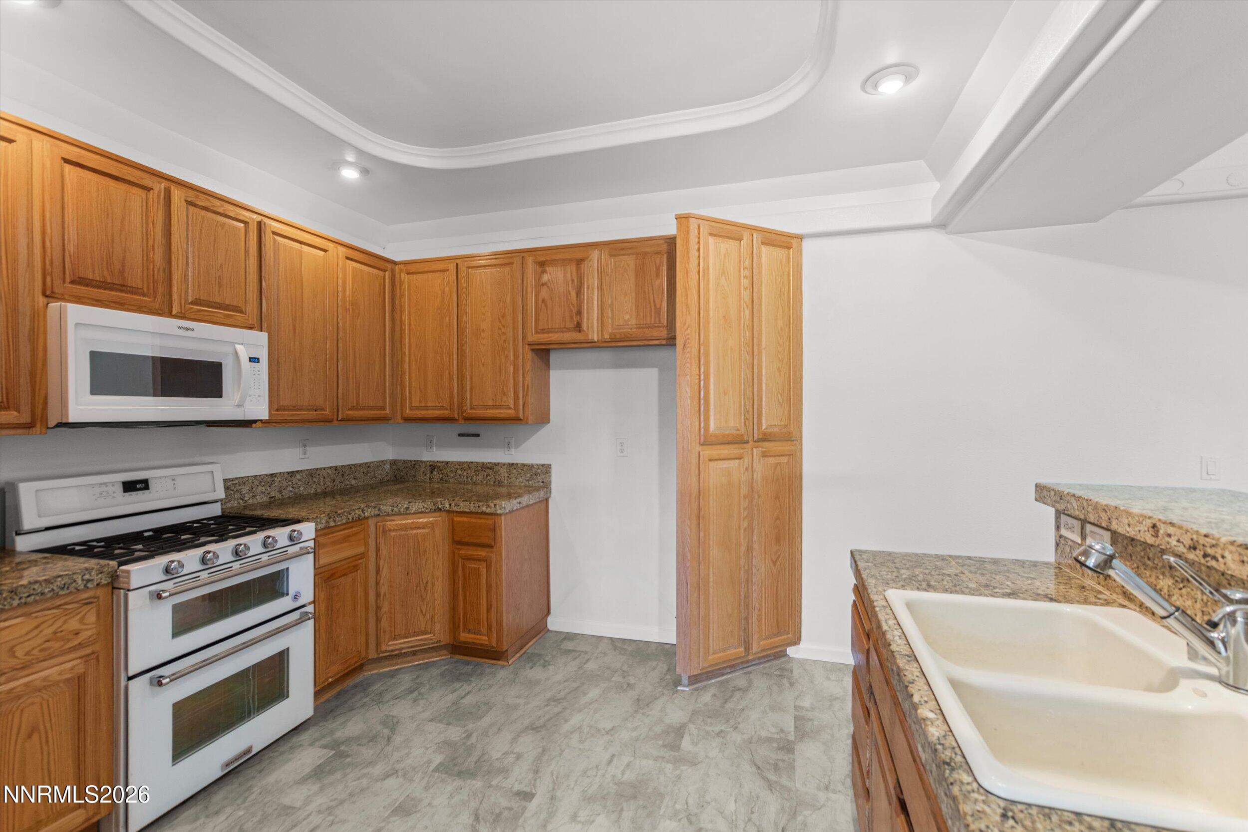 3185 Quick Cal Way Property Photo 14