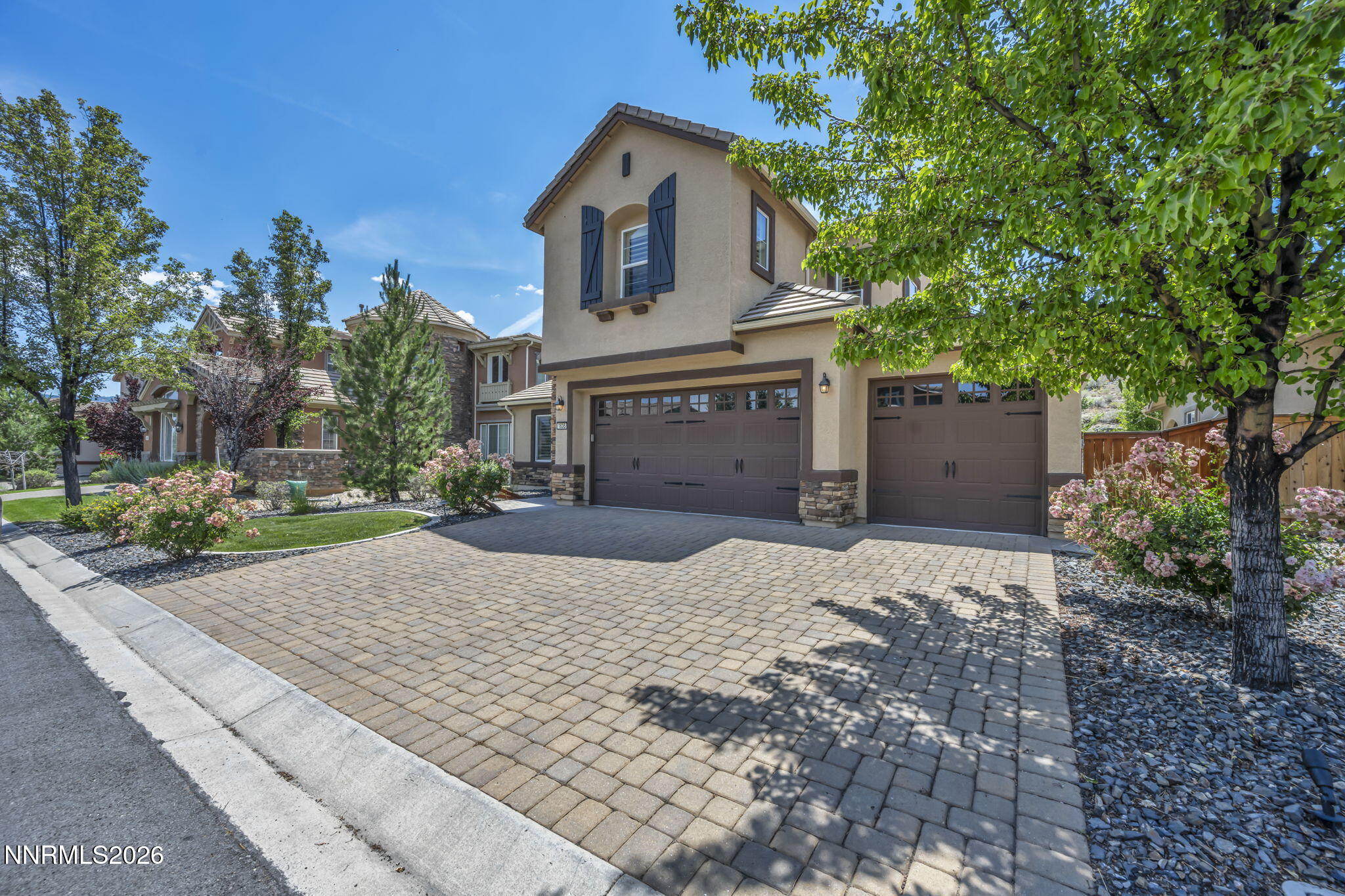 1635 Crescent Pointe Way Property Photo 4
