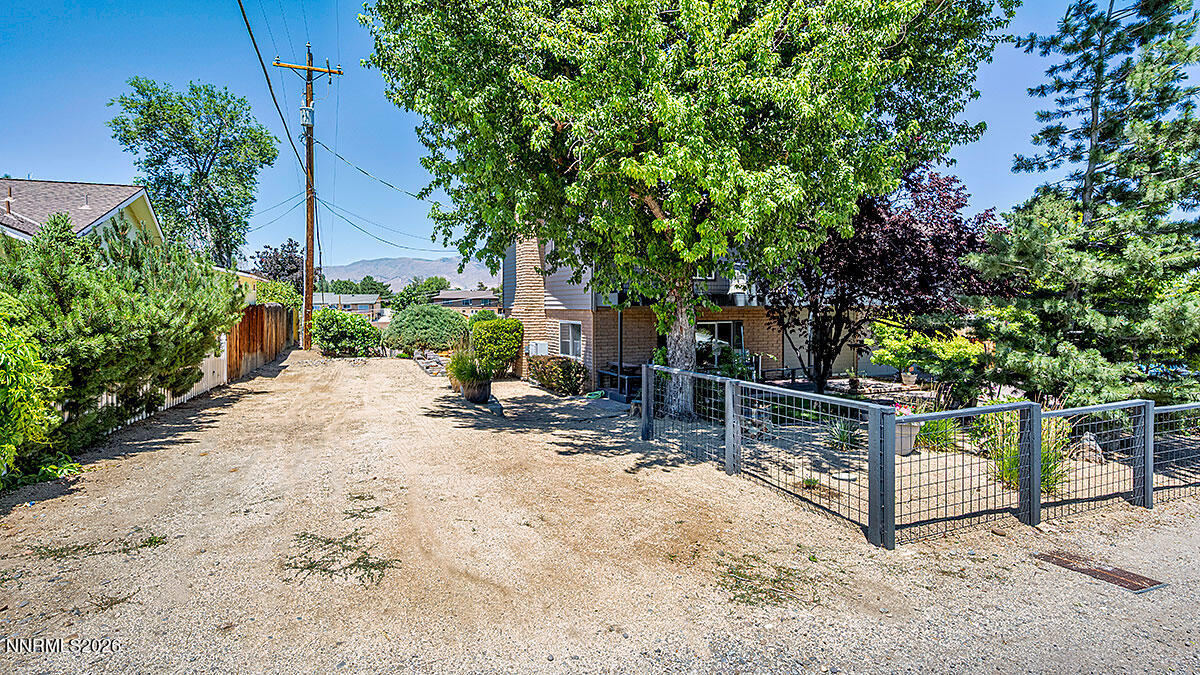 2681 Markridge Drive Property Photo 37
