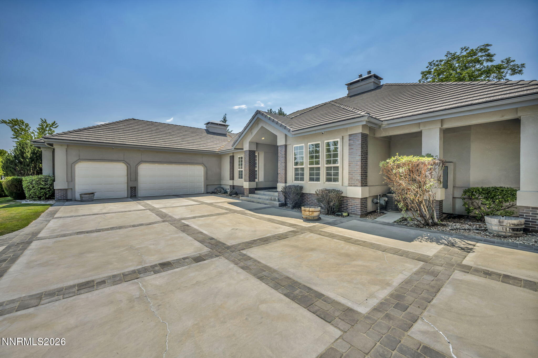 7305 Diamond Oaks Ct. Property Photo 4