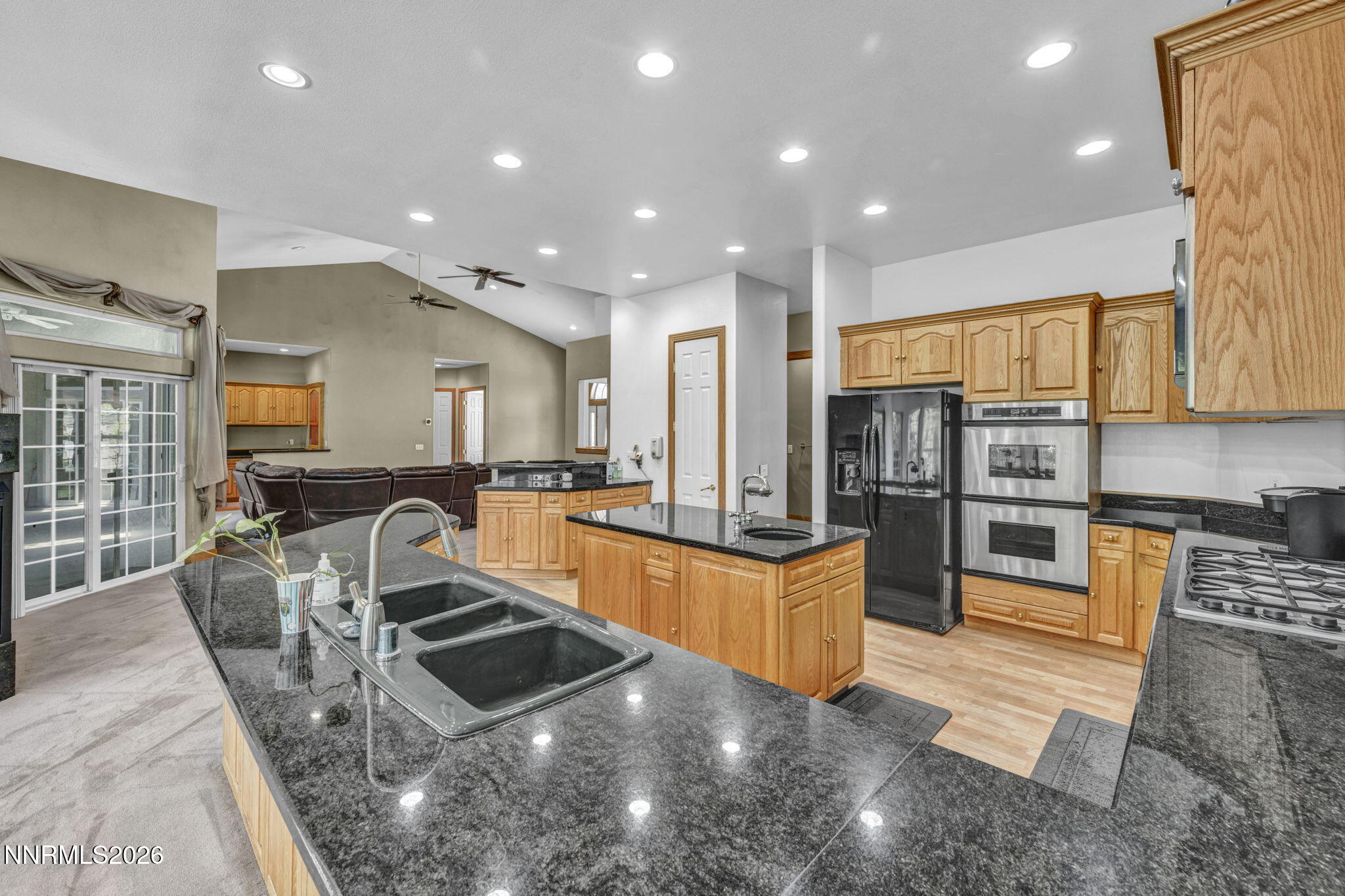 7305 Diamond Oaks Ct. Property Photo 21