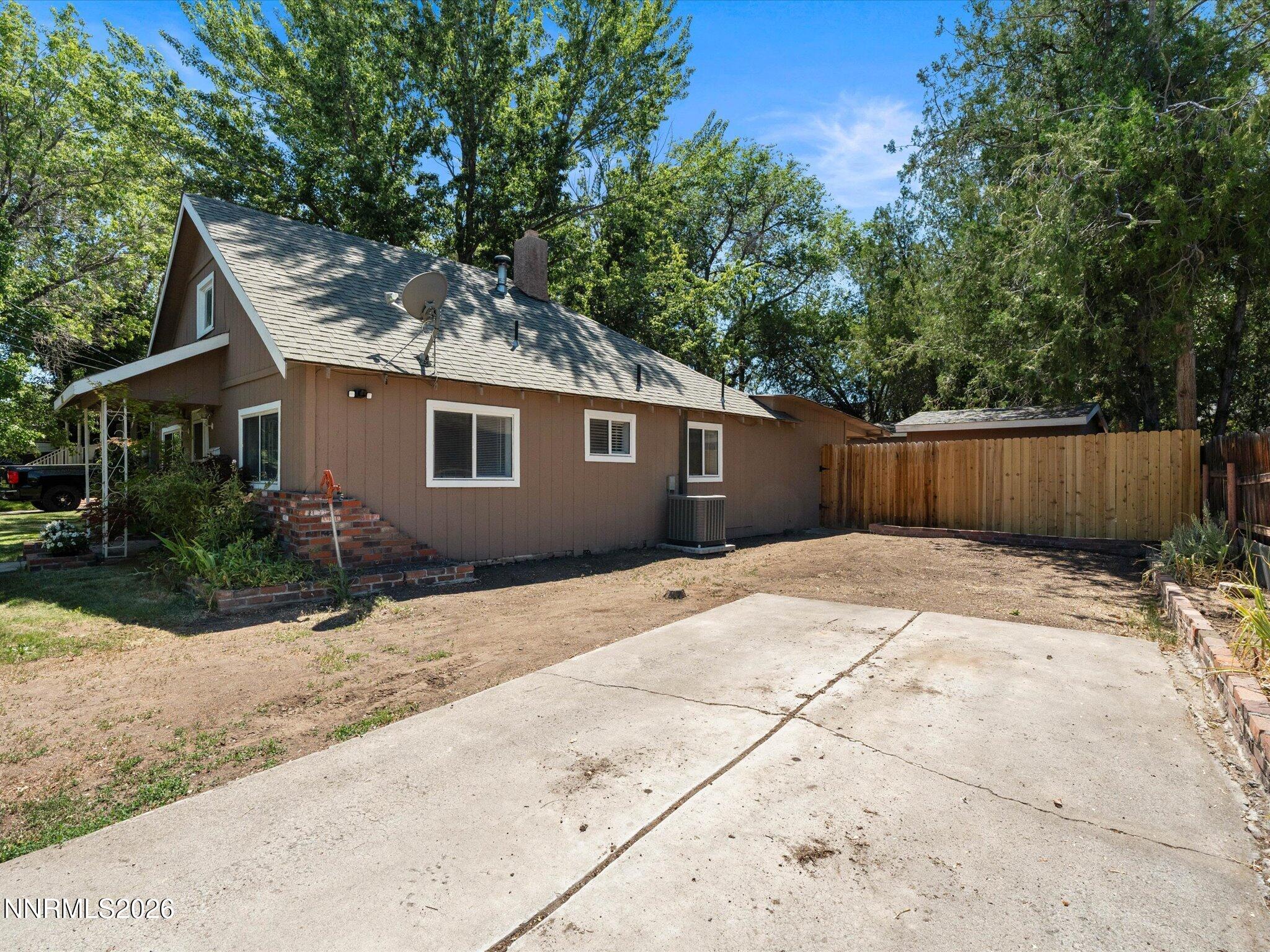 1239 Patrick Avenue Property Photo 5