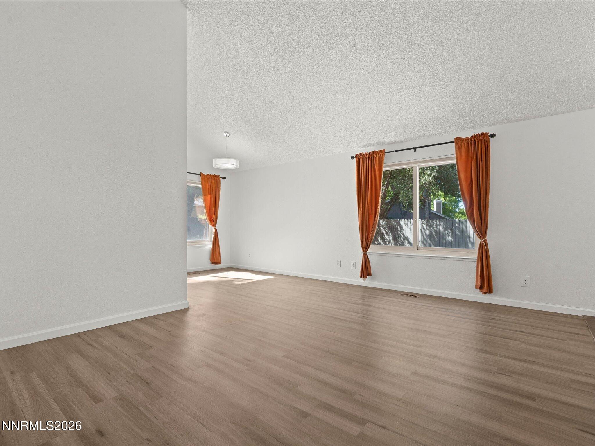 2714 Perro Court Property Photo 5
