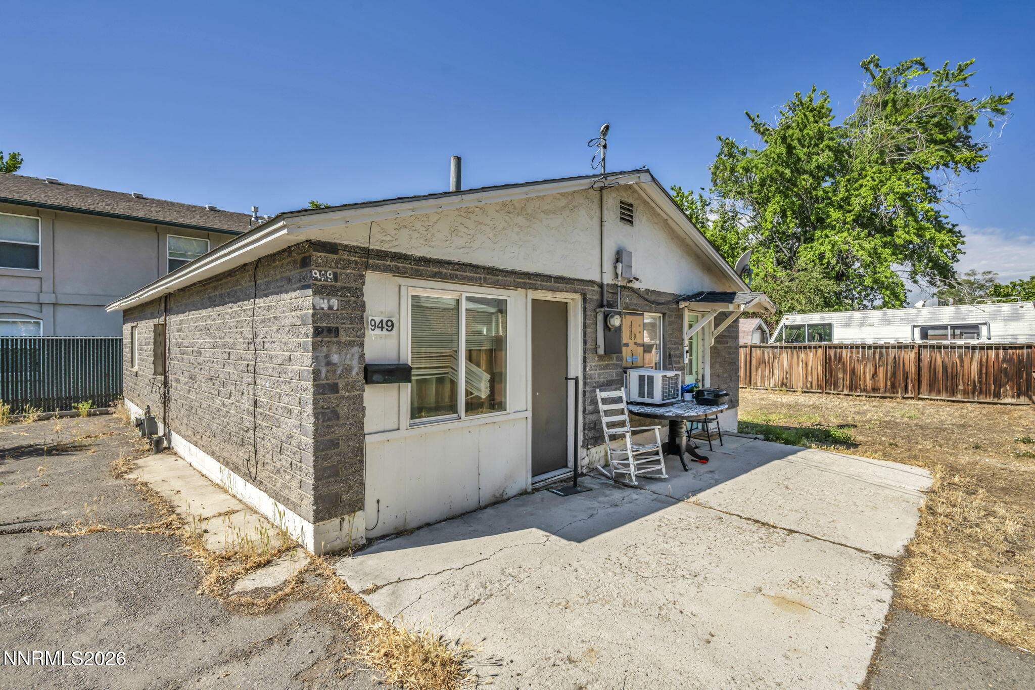947 I Street Property Photo 4