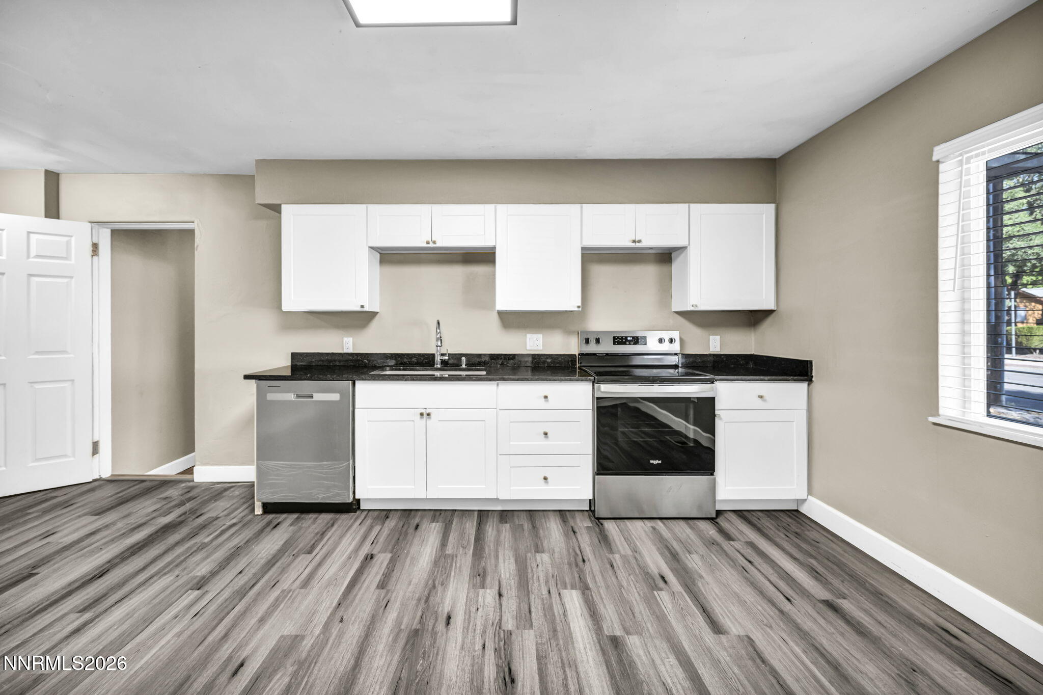 947 I Street Property Photo 9