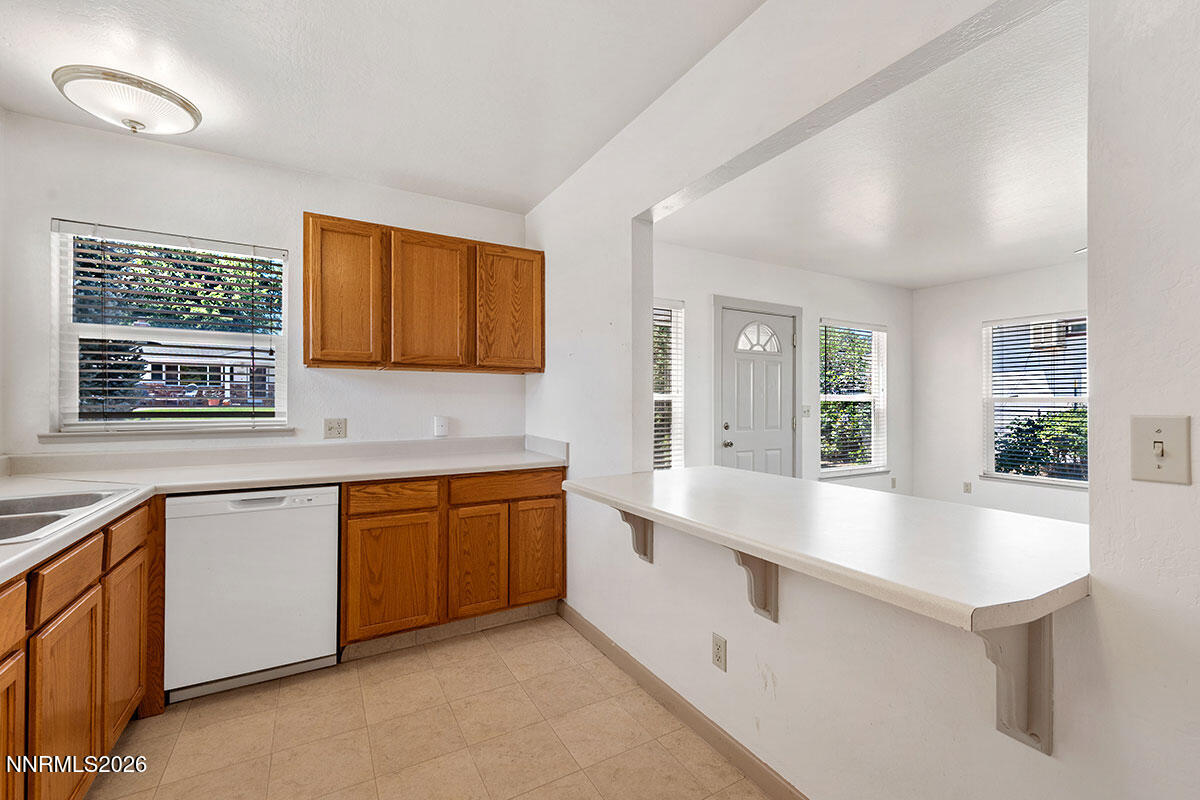 1295 Feather Way Property Photo 15