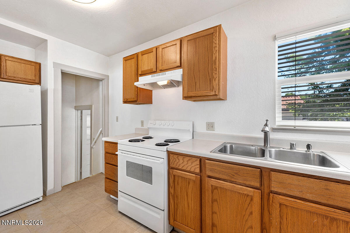 1295 Feather Way Property Photo 18