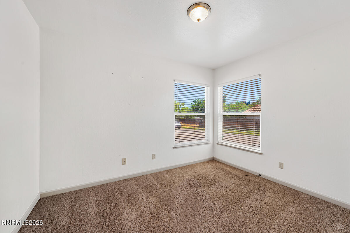 1295 Feather Way Property Photo 20