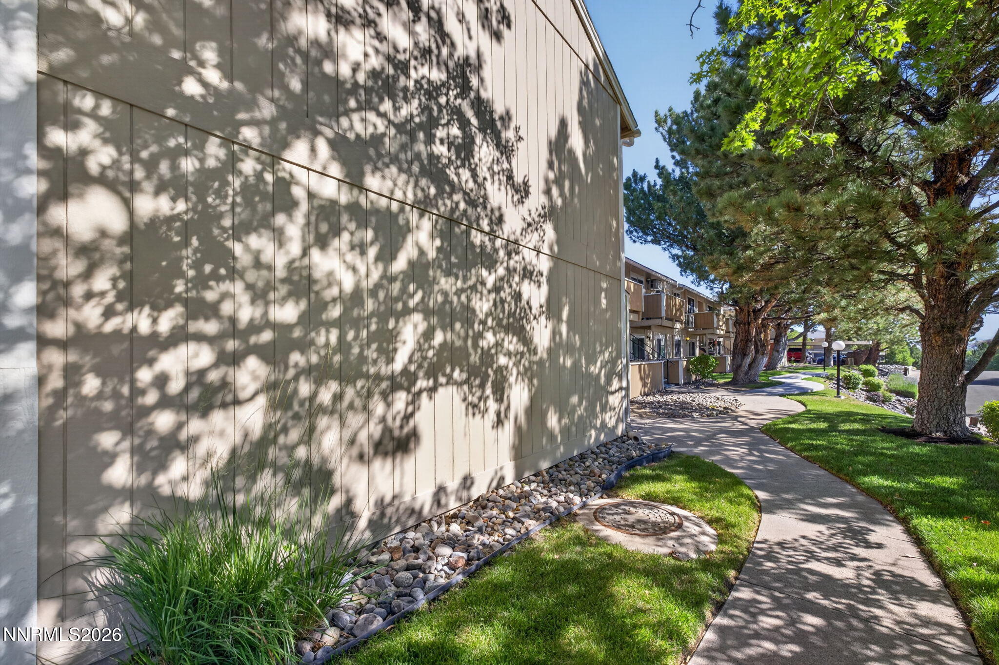 3865 E Leonesio Drive Apt G1 Property Photo 4
