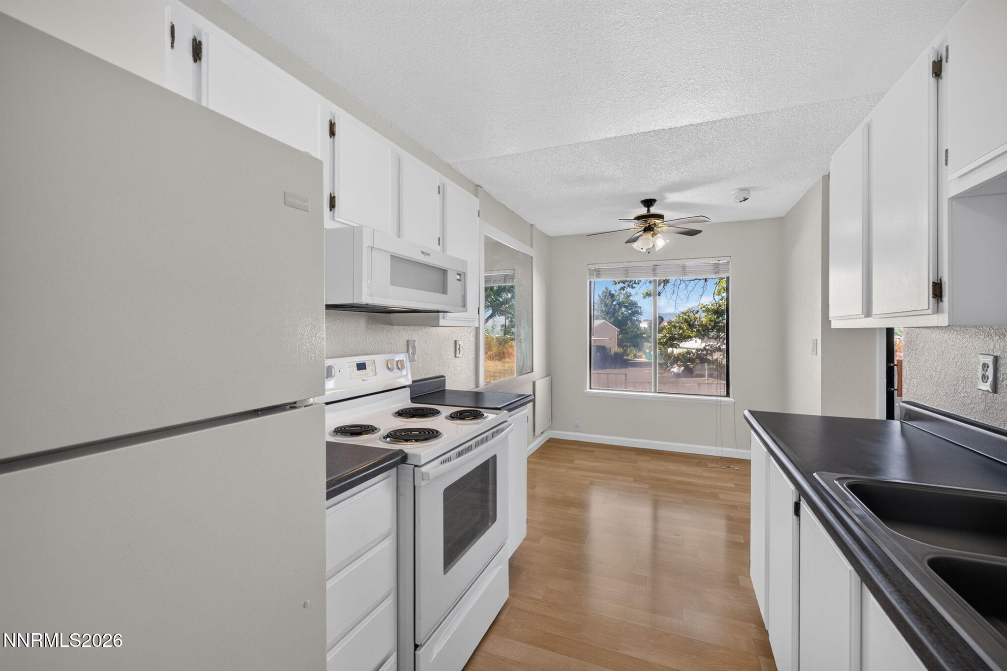 3865 E Leonesio Drive Apt G1 Property Photo 14