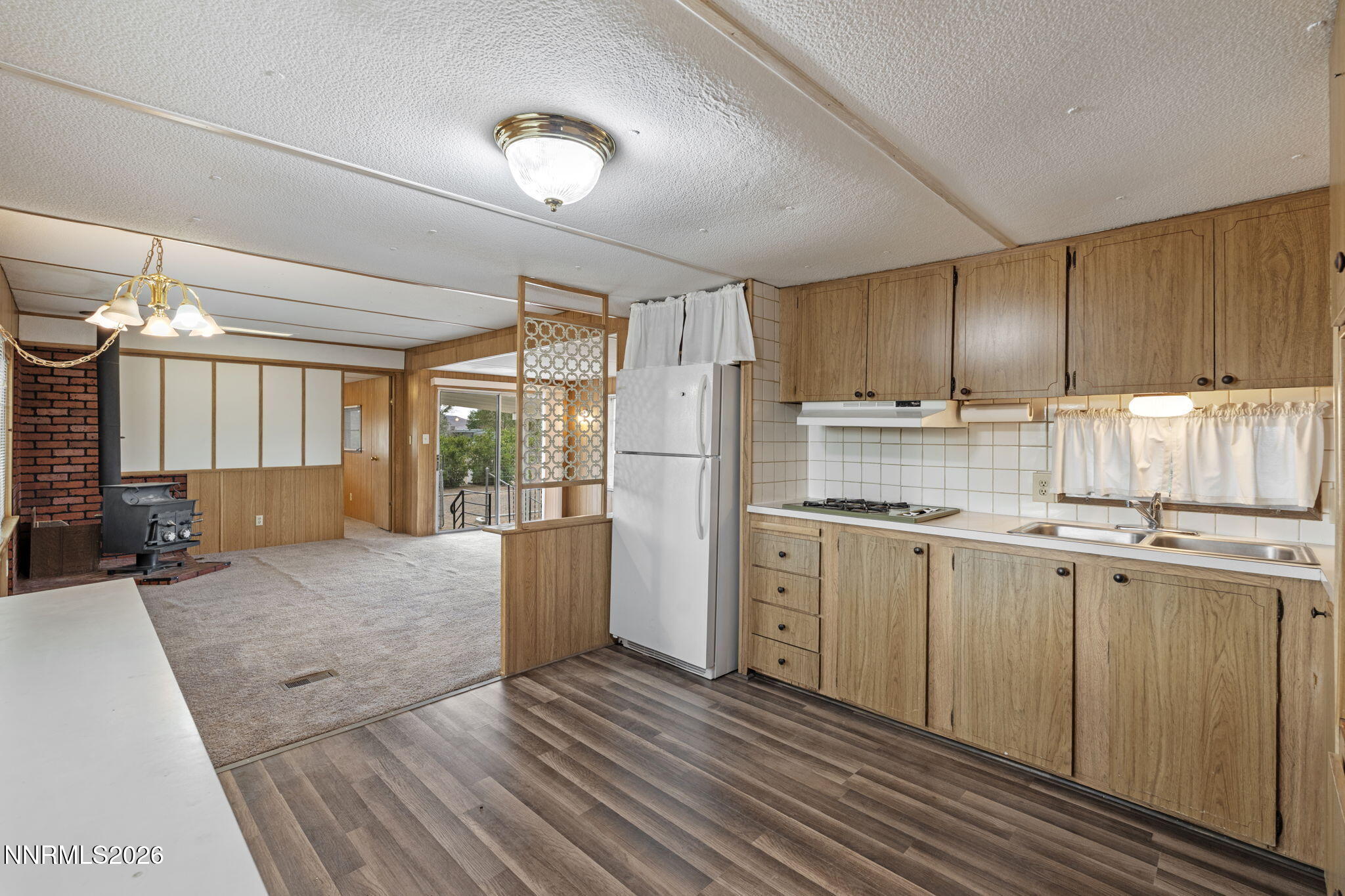3165 Hollyhock Lane Property Photo 14