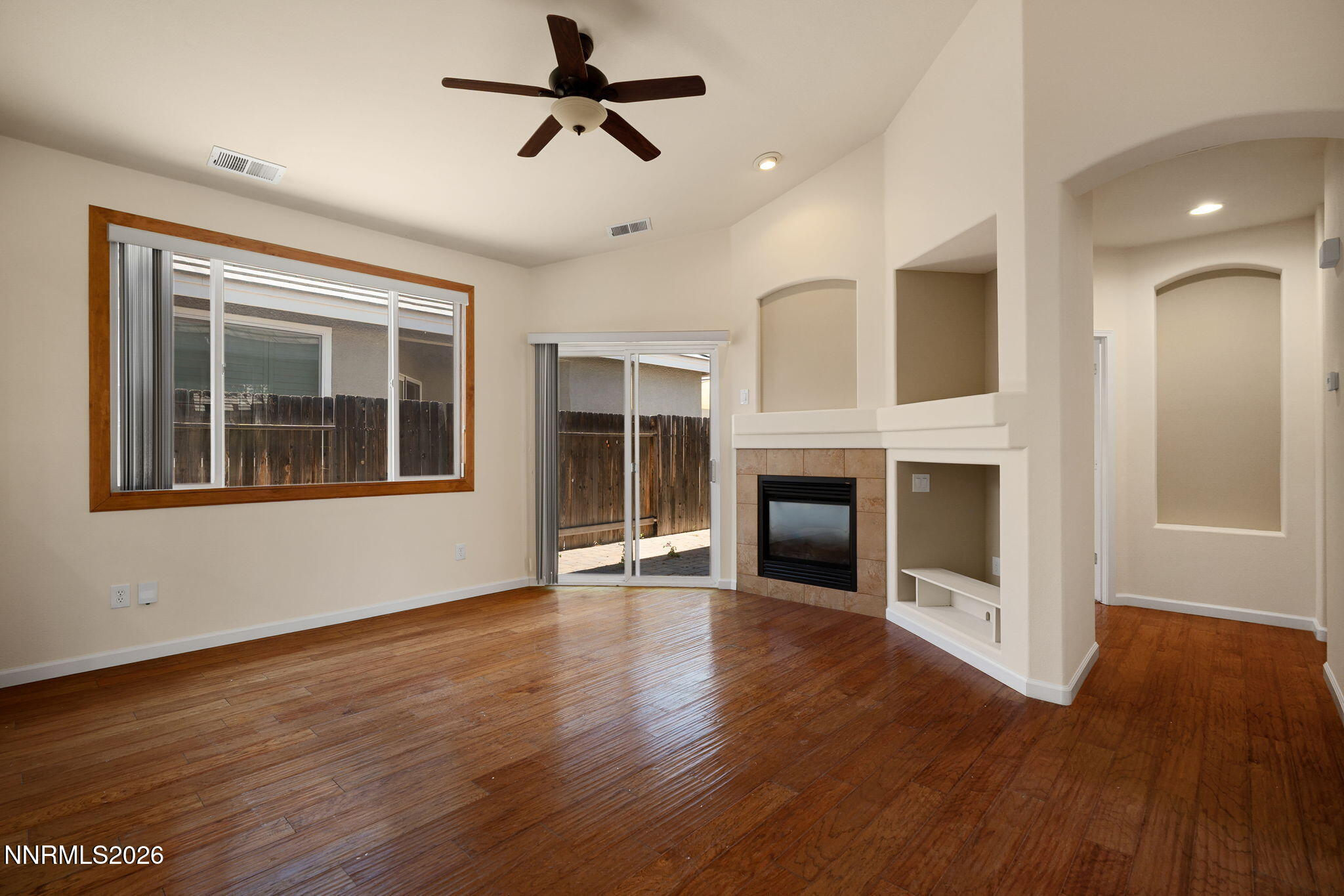 9732 Ripple Way Property Photo 4