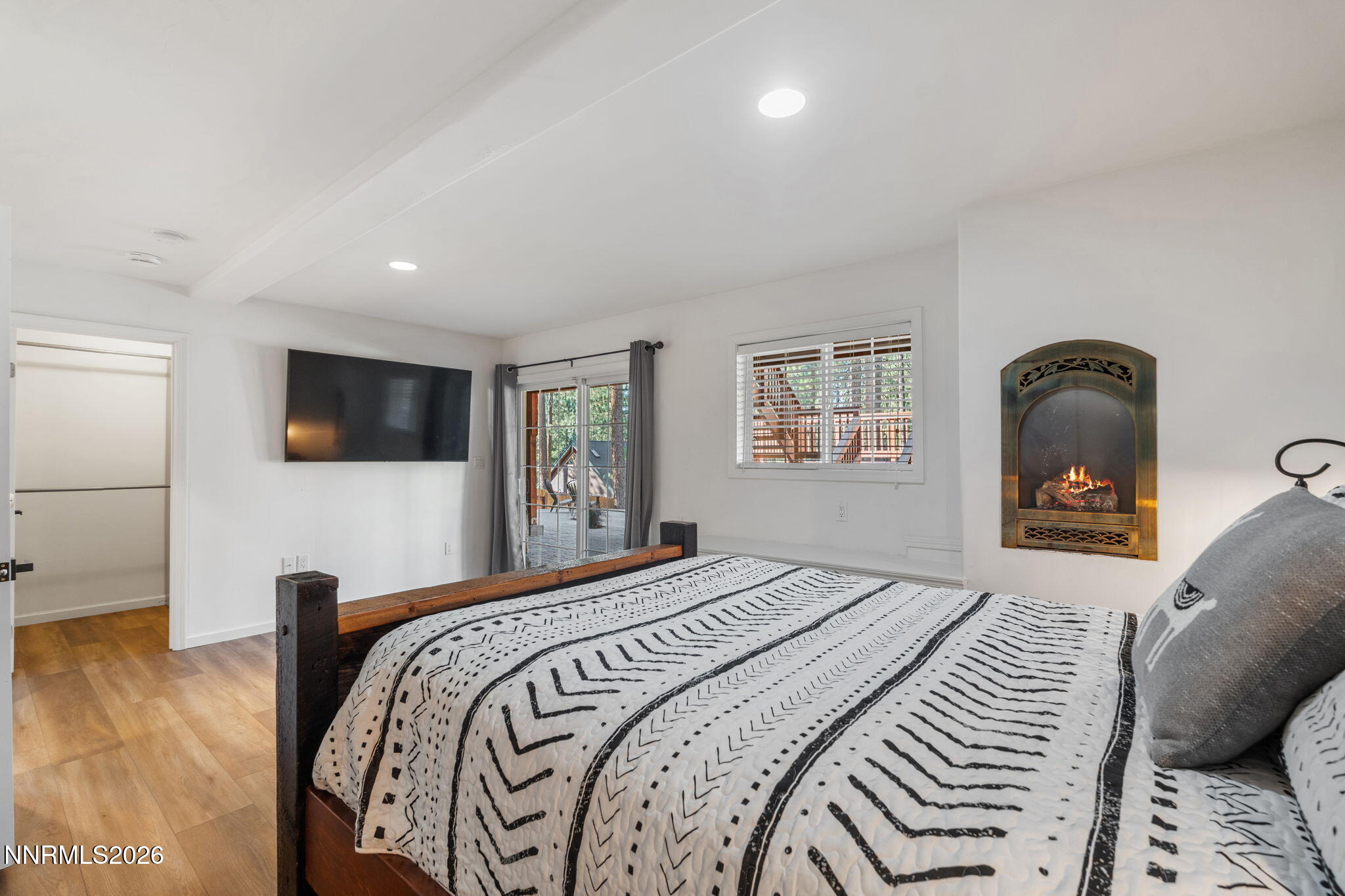 1092 Deer Cliff Drive Property Photo 60