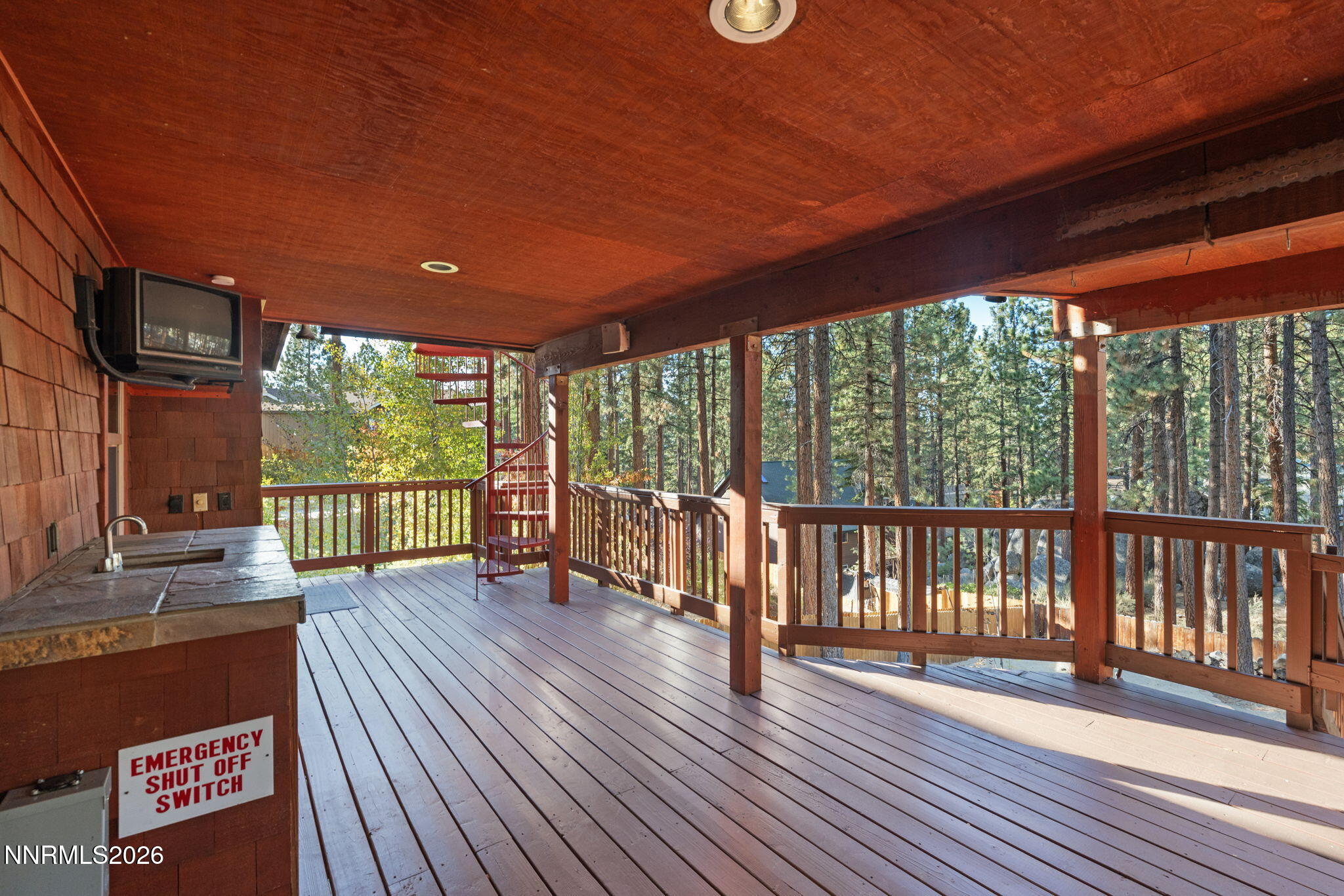 1092 Deer Cliff Drive Property Photo 65