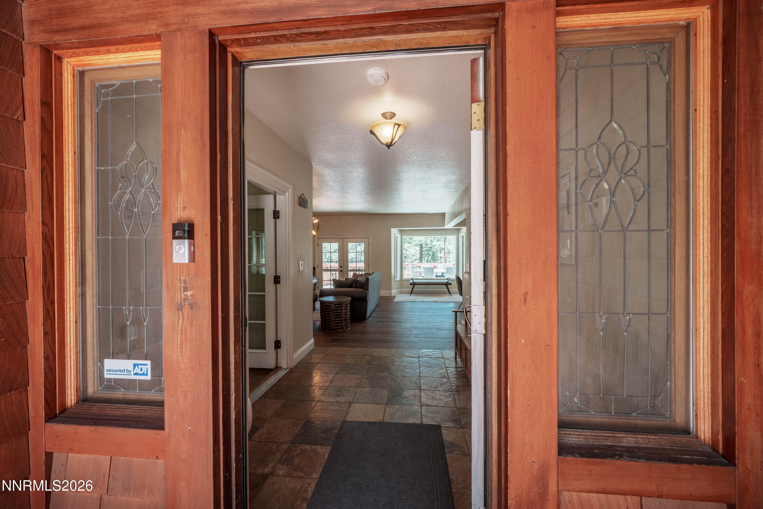 1092 Deercliff Drive Property Photo 5