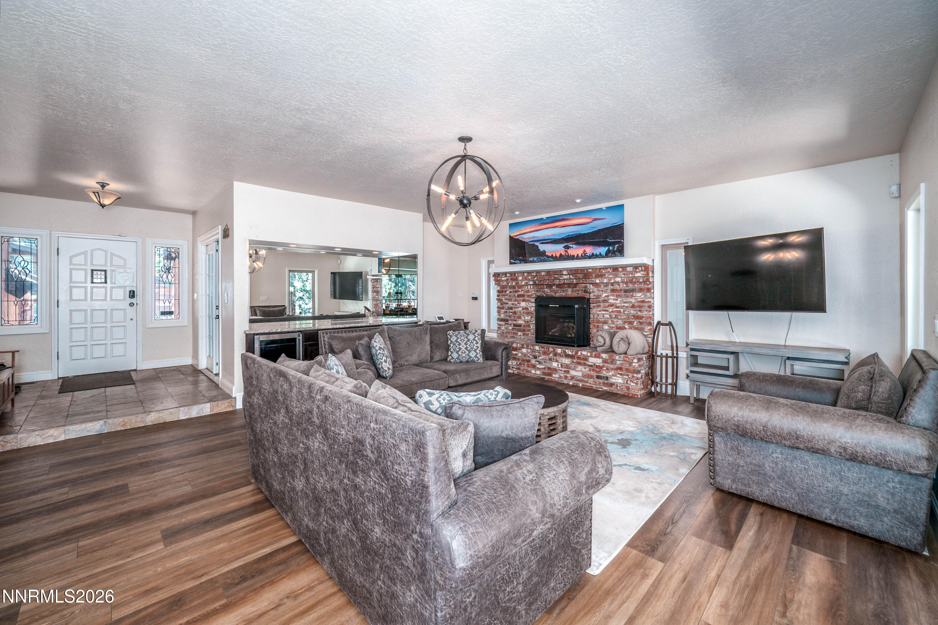 1092 Deercliff Drive Property Photo 10