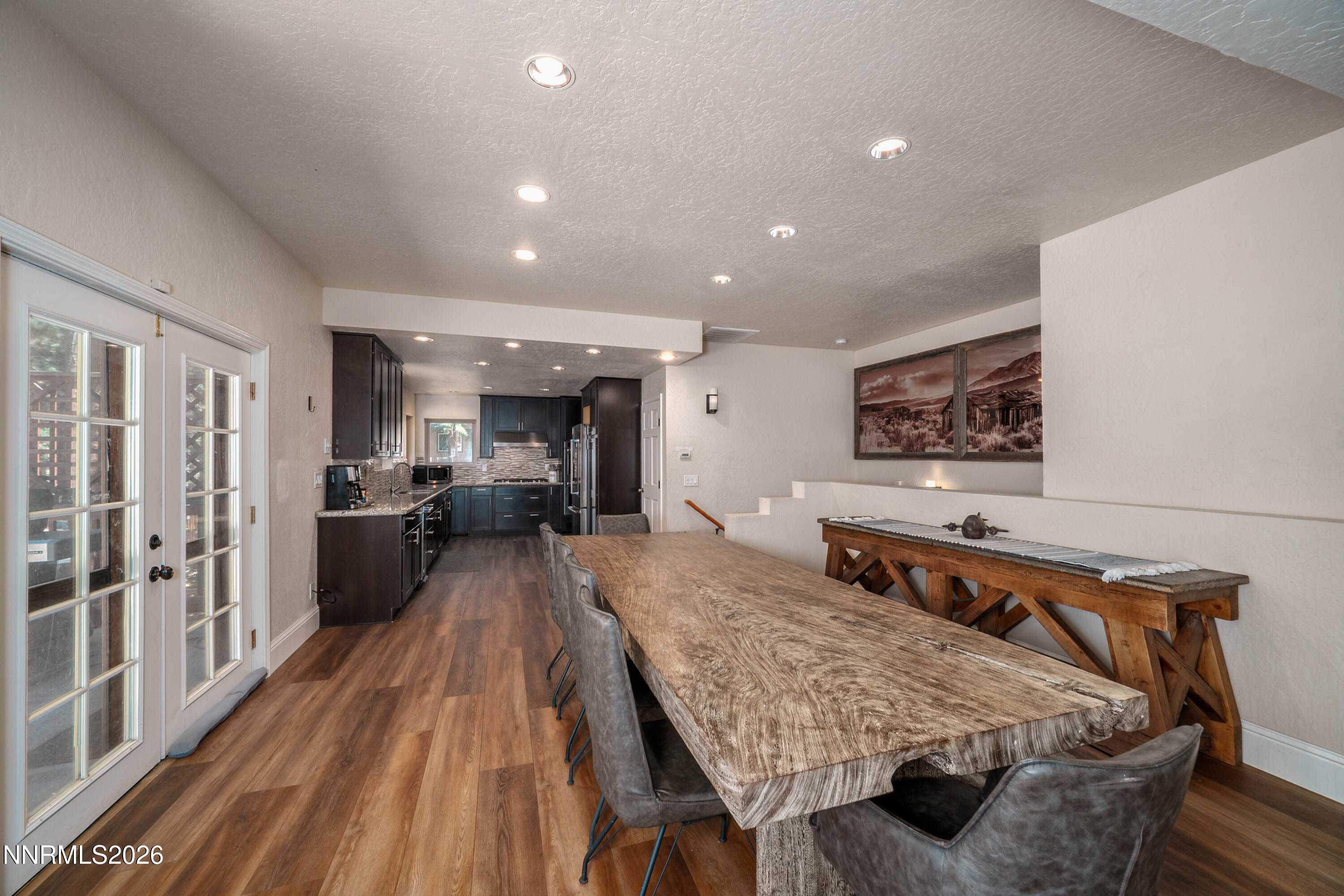 1092 Deercliff Drive Property Photo 11