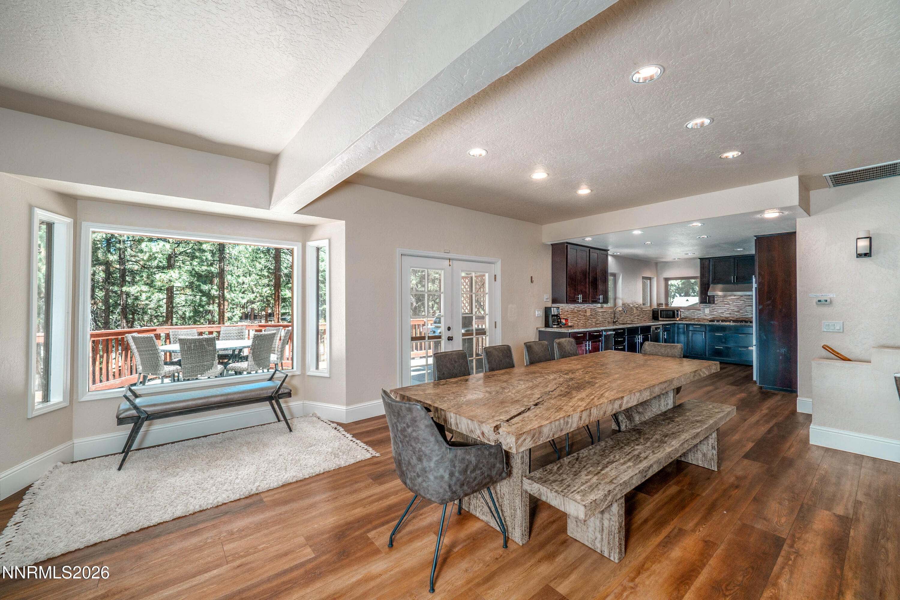 1092 Deercliff Drive Property Photo 14