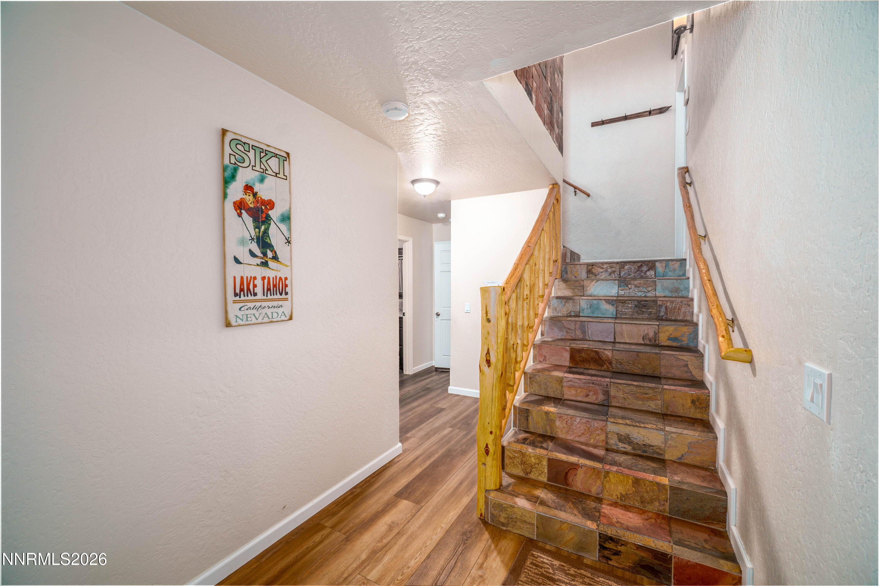 1092 Deercliff Drive Property Photo 20
