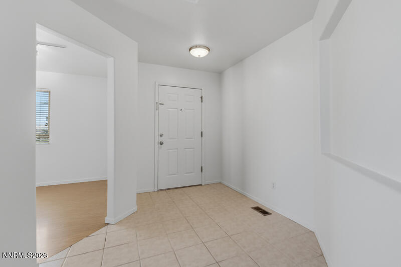 4043 Kings Row Property Photo 4