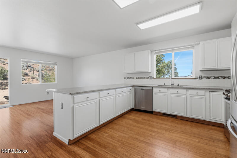 4043 Kings Row Property Photo 13