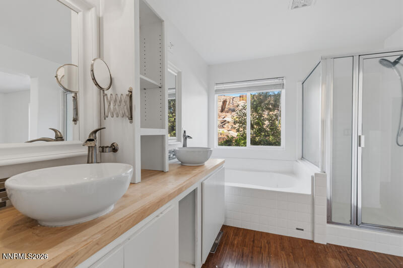 4043 Kings Row Property Photo 19