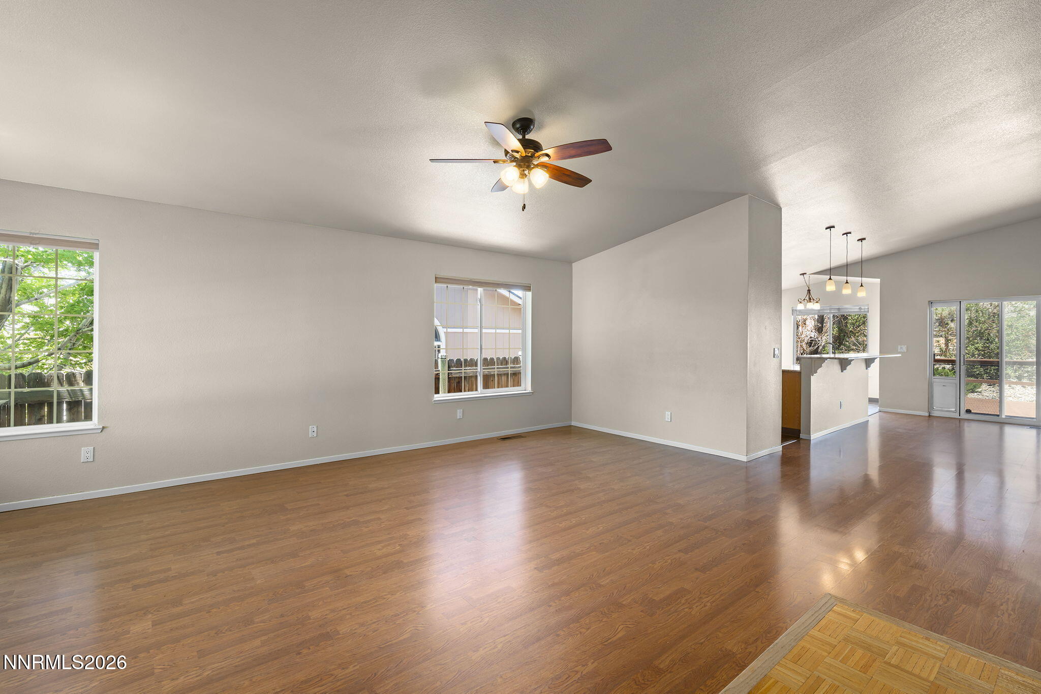 889 S University Park Loop Property Photo 5