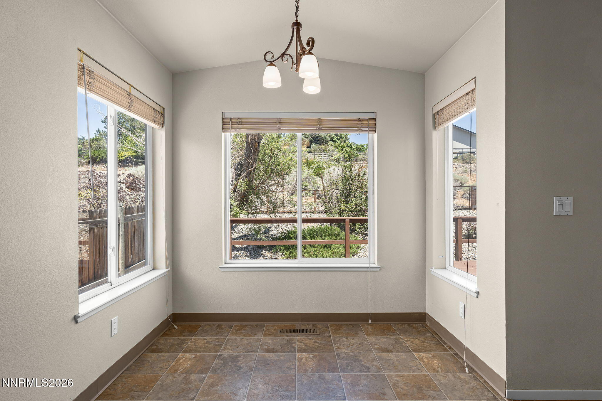 889 S University Park Loop Property Photo 15