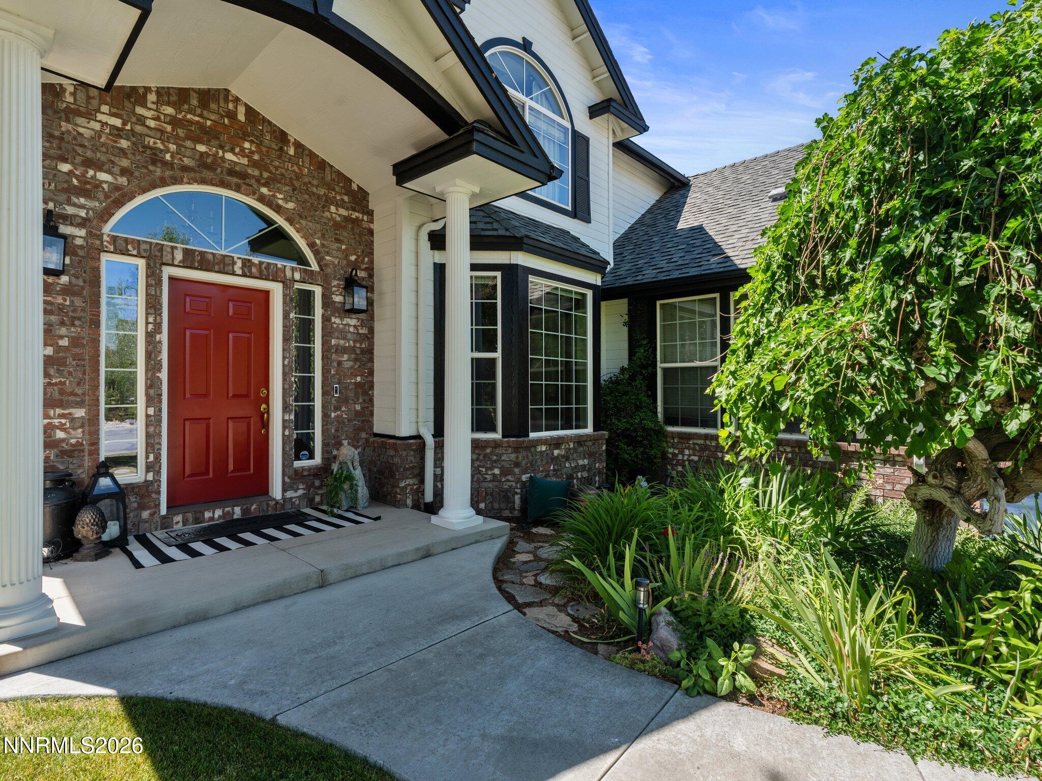 1666 Dogleg Road Property Photo 1