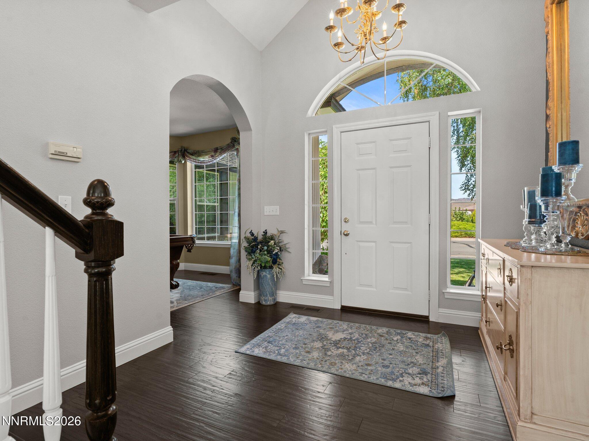 1666 Dogleg Road Property Photo 4