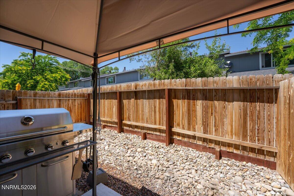 1368 Saltern Drive Property Photo 21