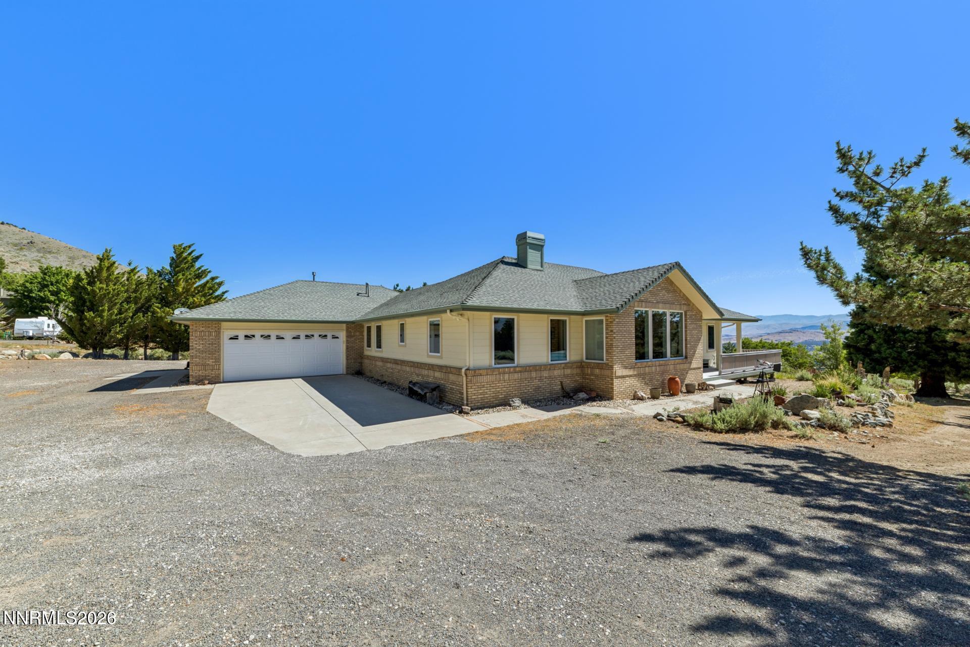 295 Nevada Road Property Photo 3
