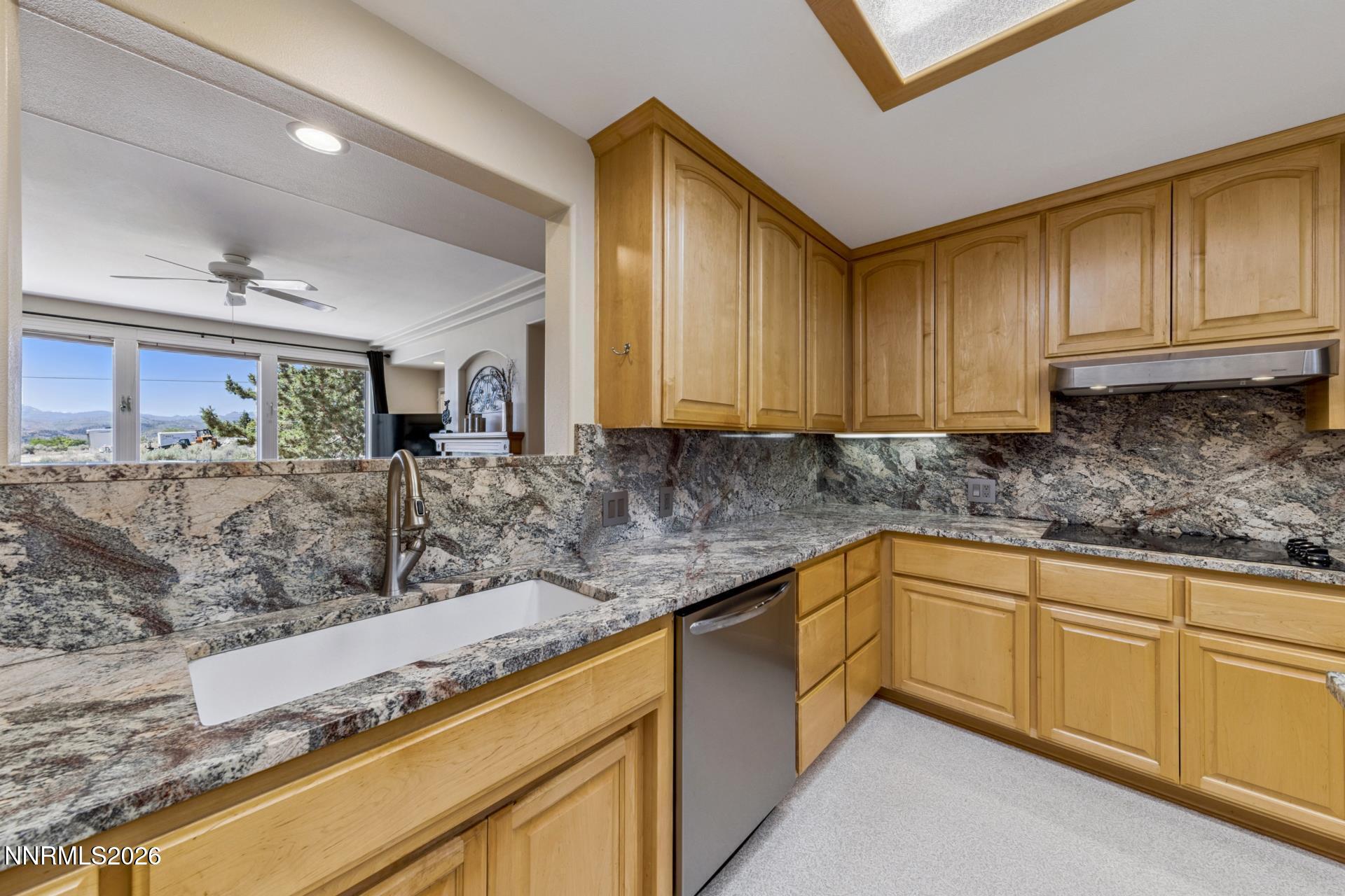 295 Nevada Road Property Photo 10